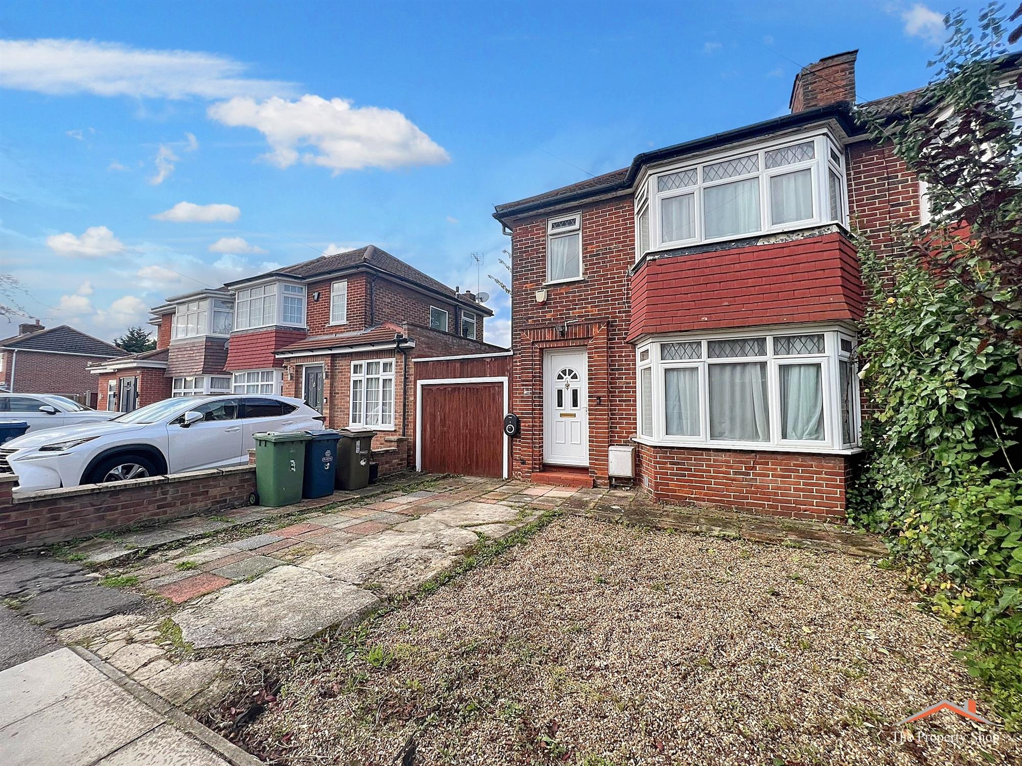 Broadcroft Avenue - Picture 1