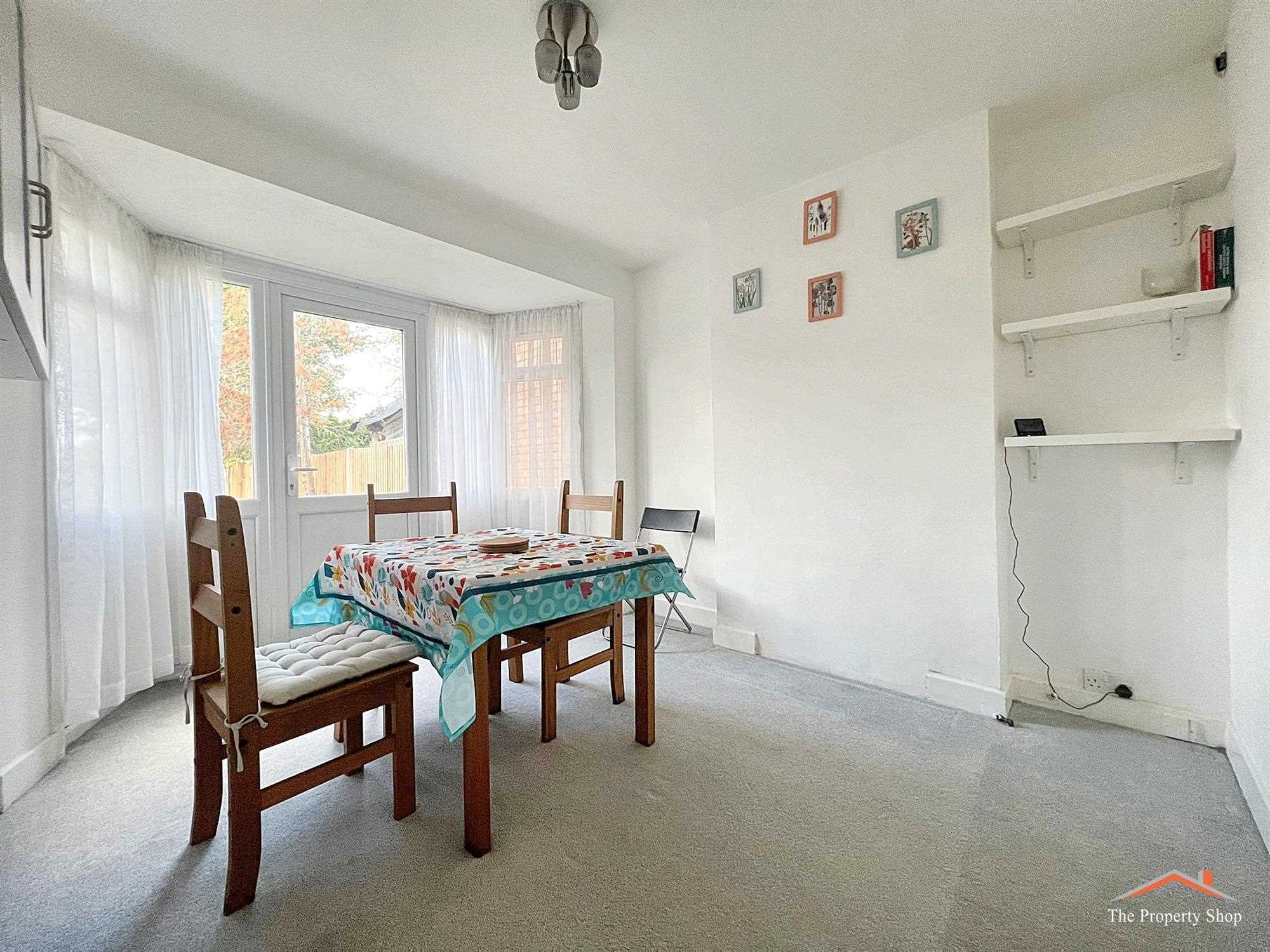 Broadcroft Avenue - Picture 7