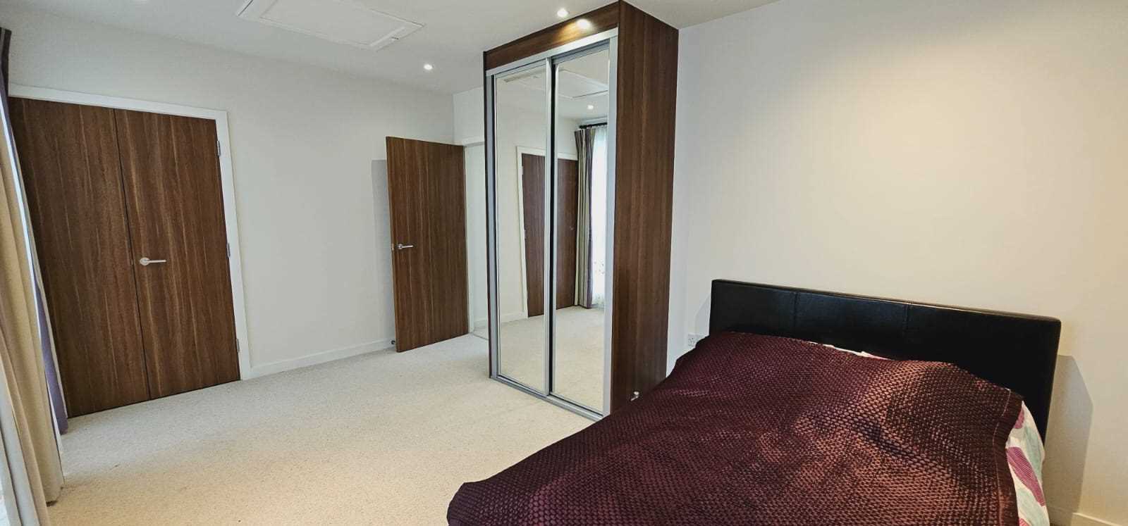Camborne Road - Picture 8