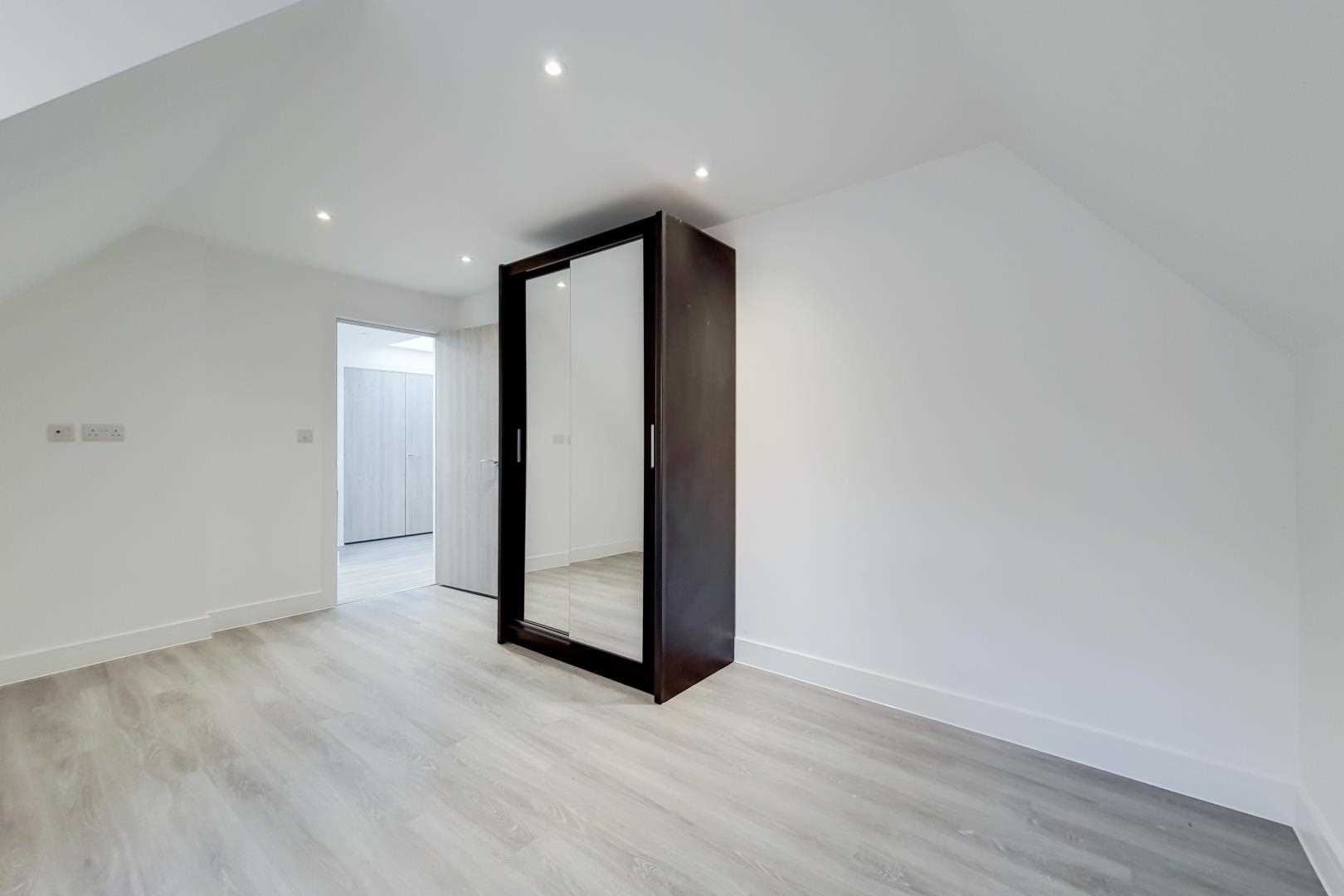 Kinnik Apartments - Picture 10
