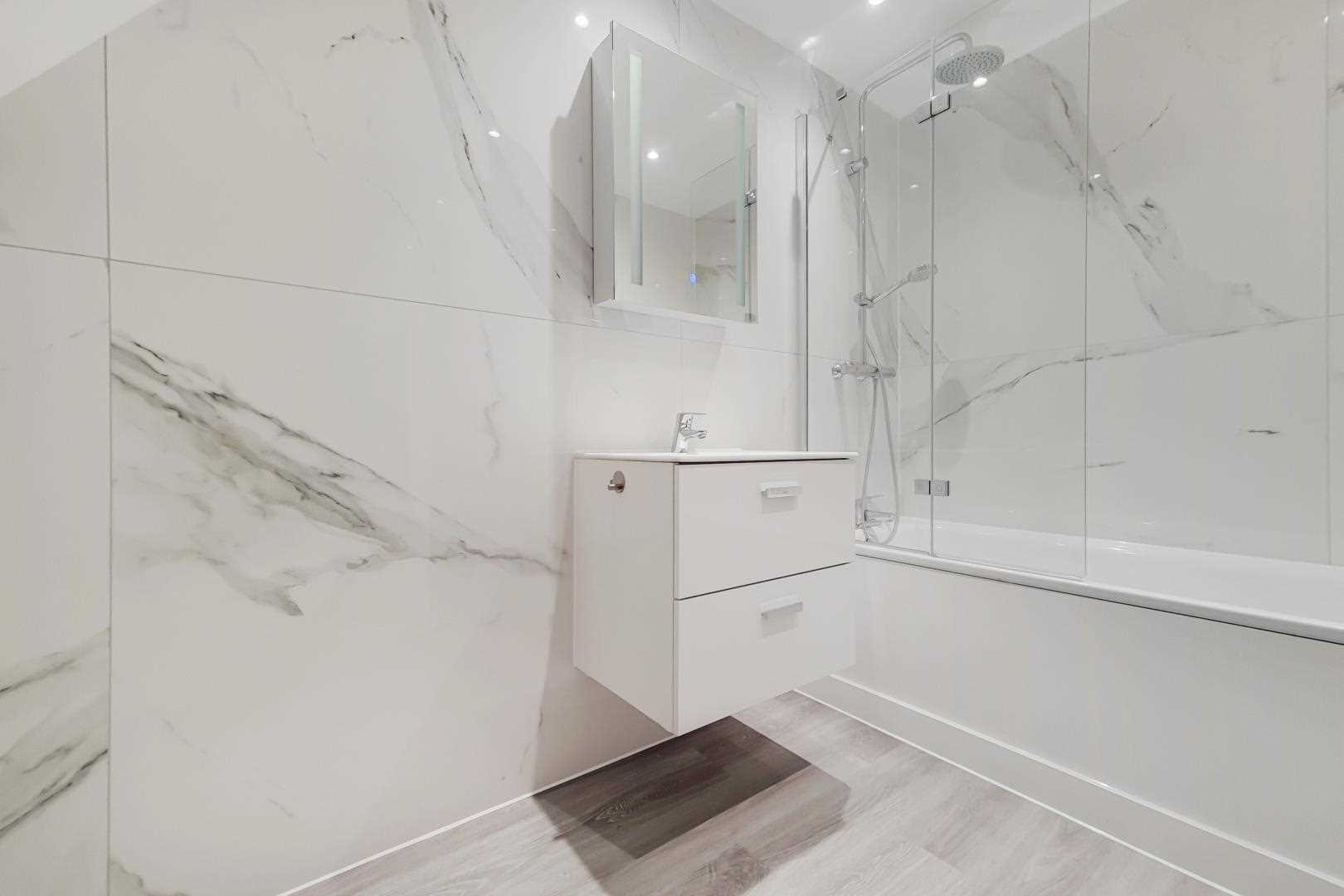 Kinnik Apartments - Picture 11