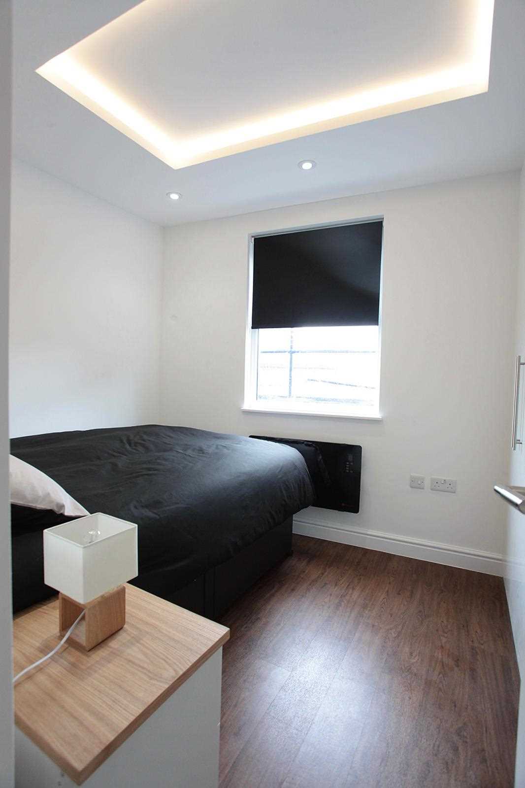 Harrow Road - Picture 5