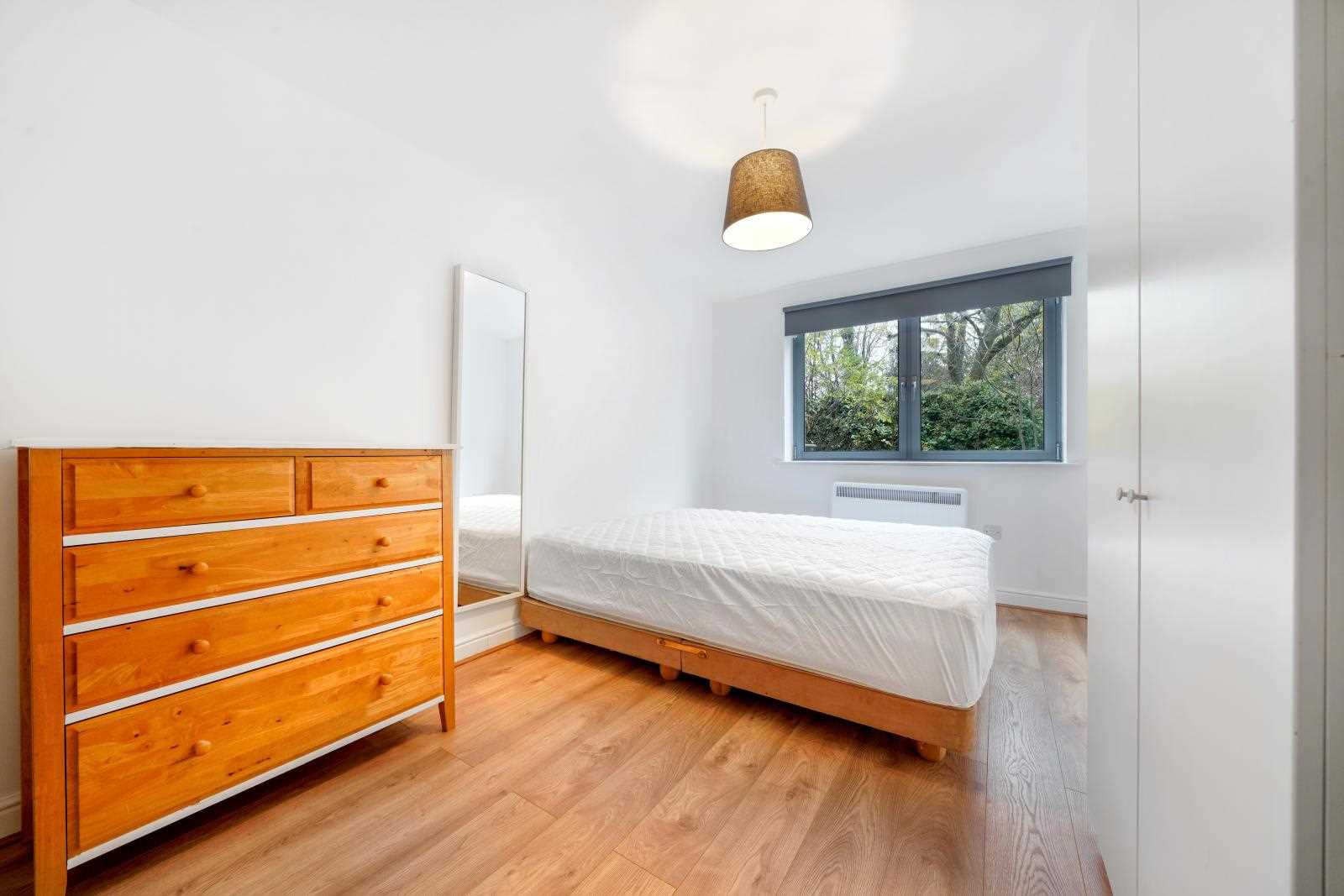 Wallace Court - Picture 5
