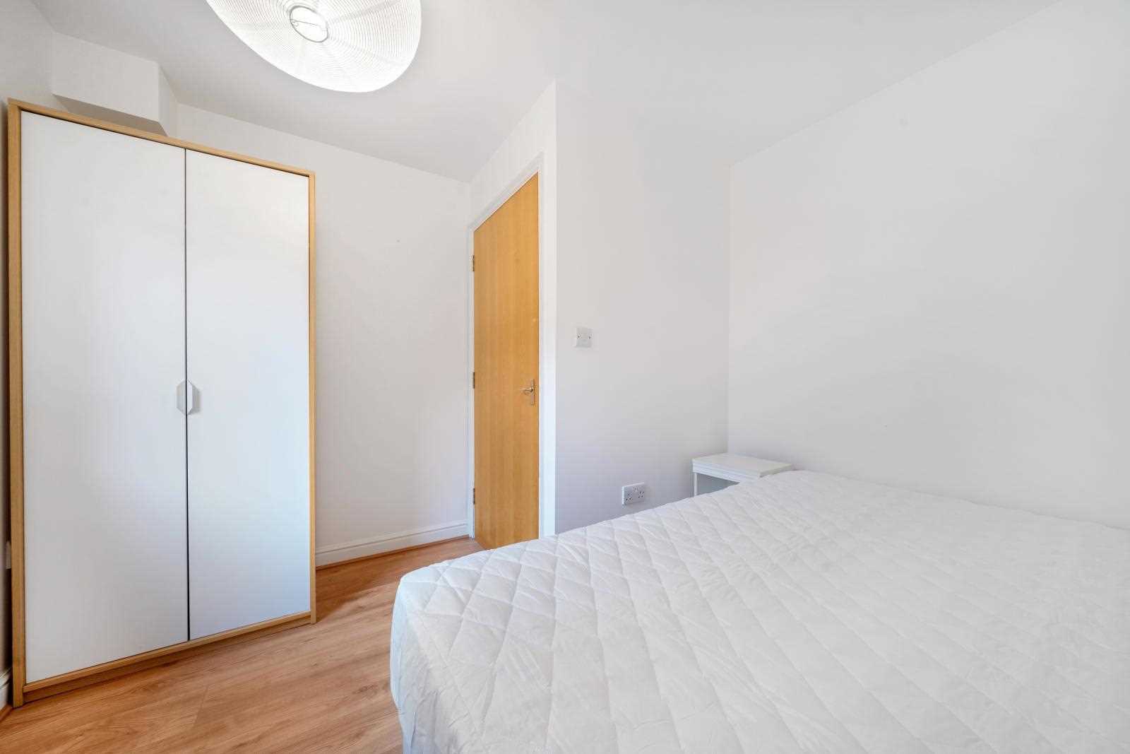 Wallace Court - Picture 8