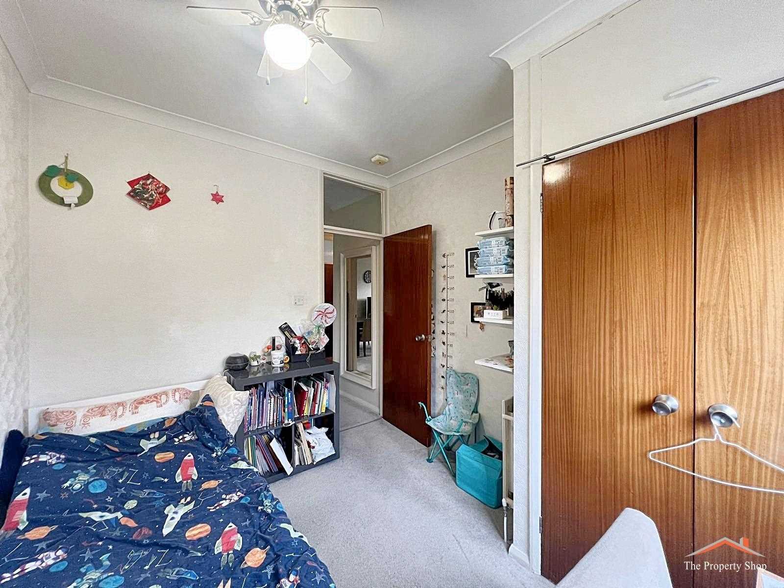 Grandfield Avenue - Picture 9