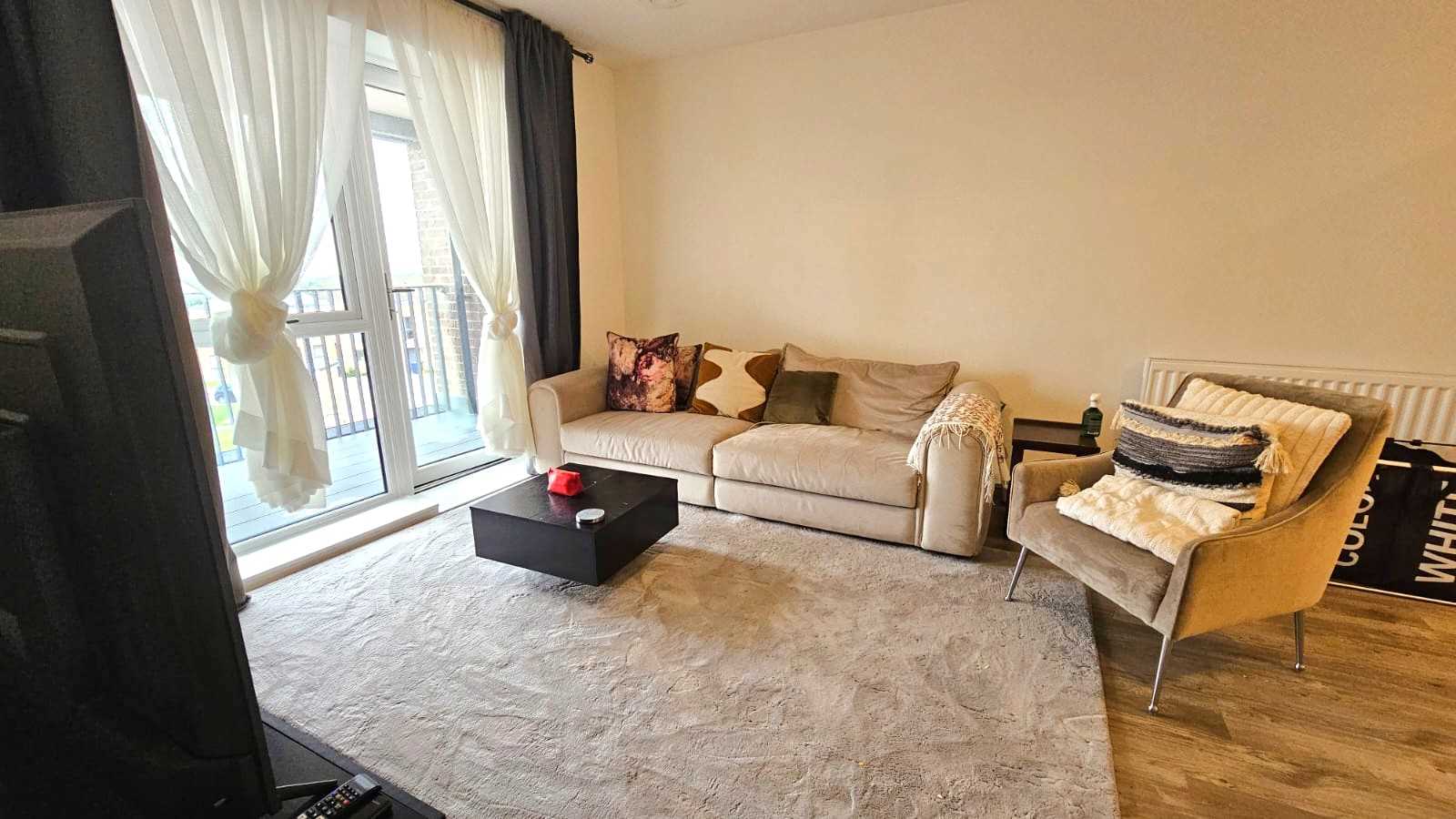 Erato Court - Picture 2