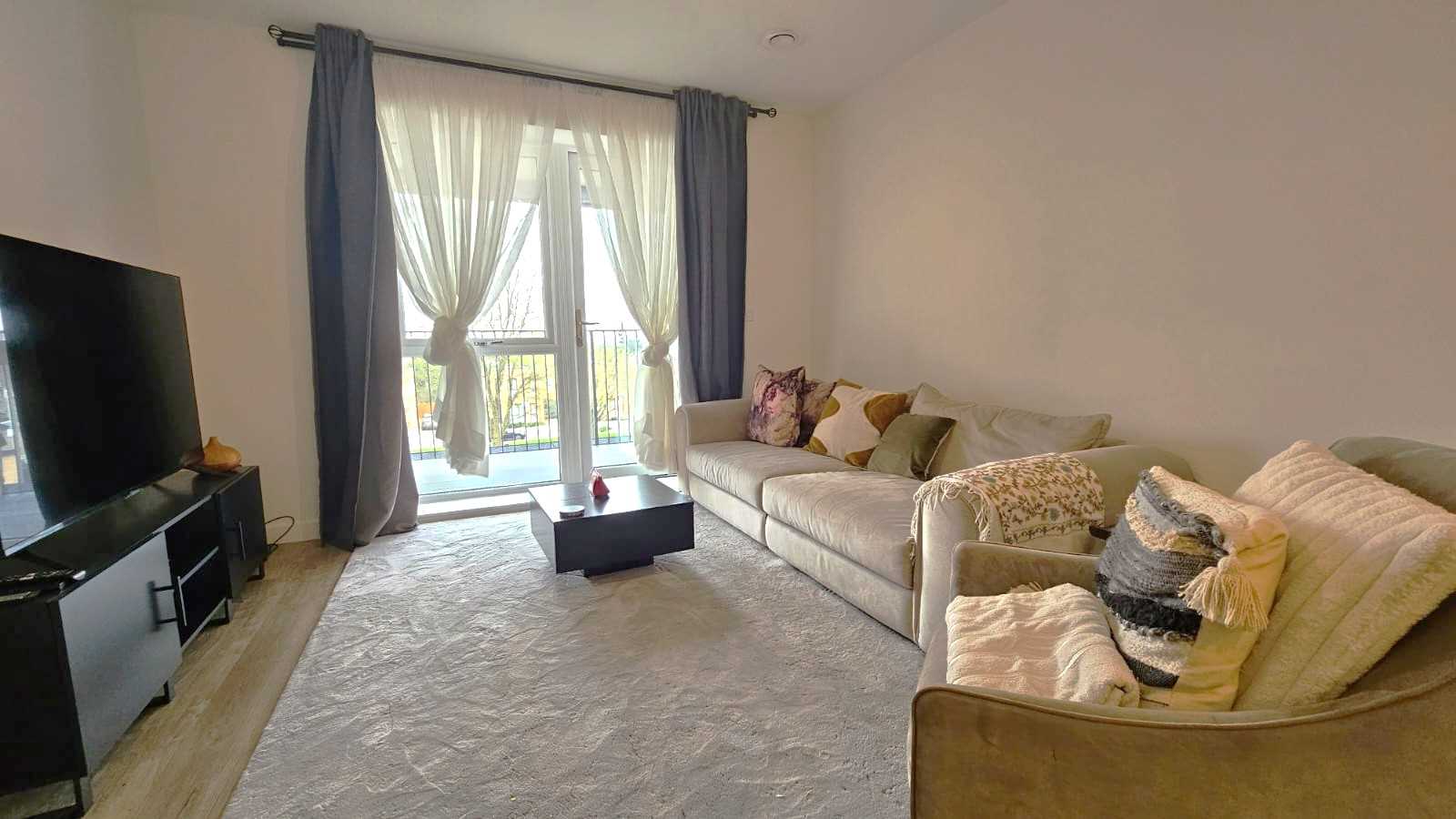 Erato Court - Picture 3