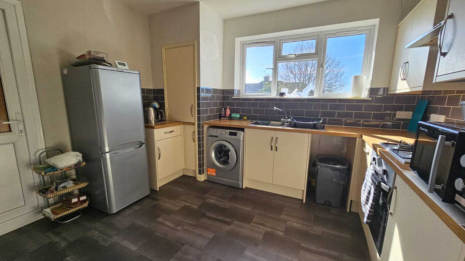 Malcolm Court - Picture 8