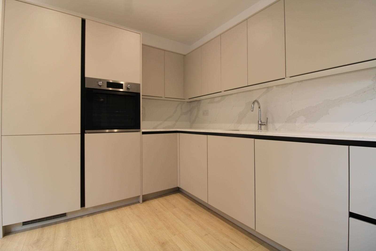 Eastfields Road - Picture 6