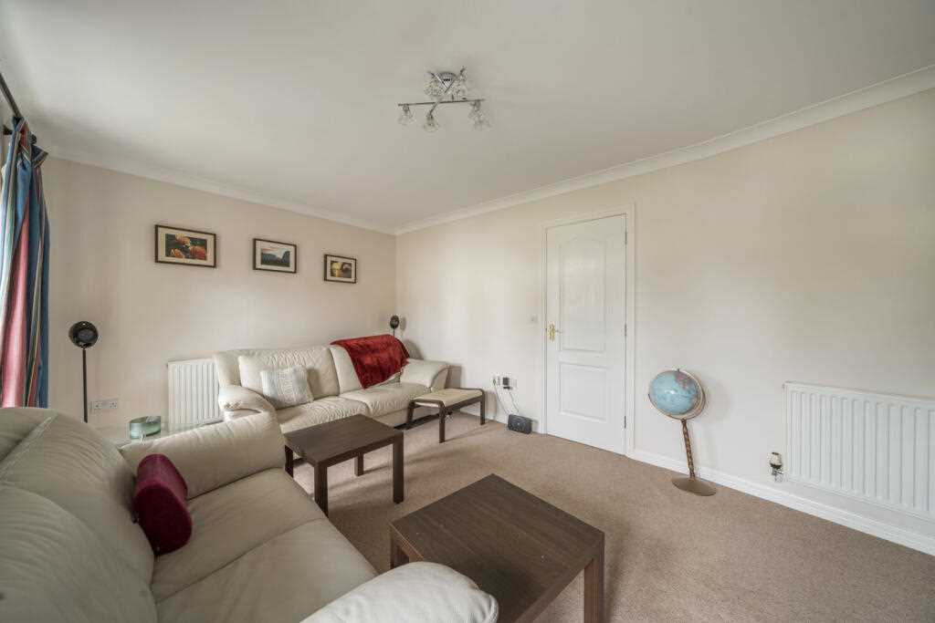 Lady Aylesford Avenue - Picture 13