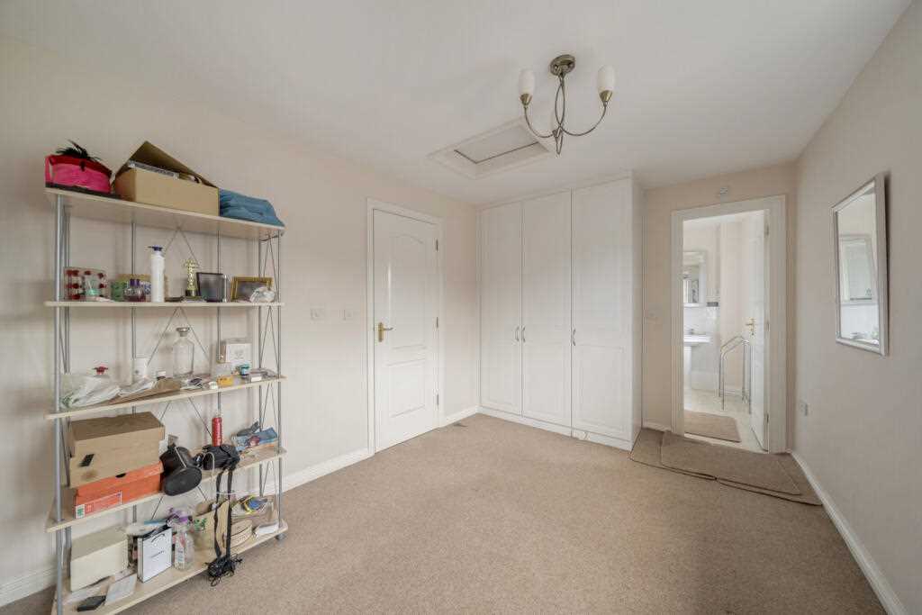 Lady Aylesford Avenue - Picture 18