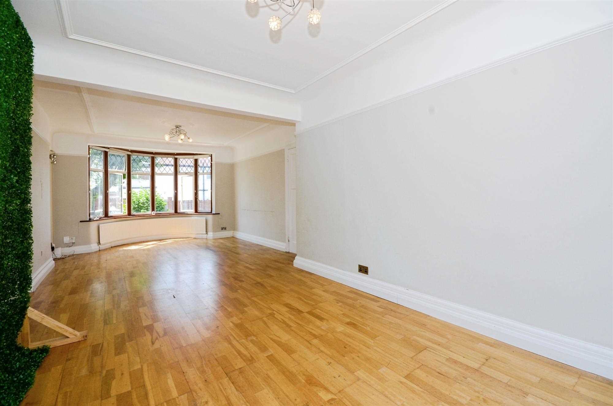 Drummond Drive - Picture 2