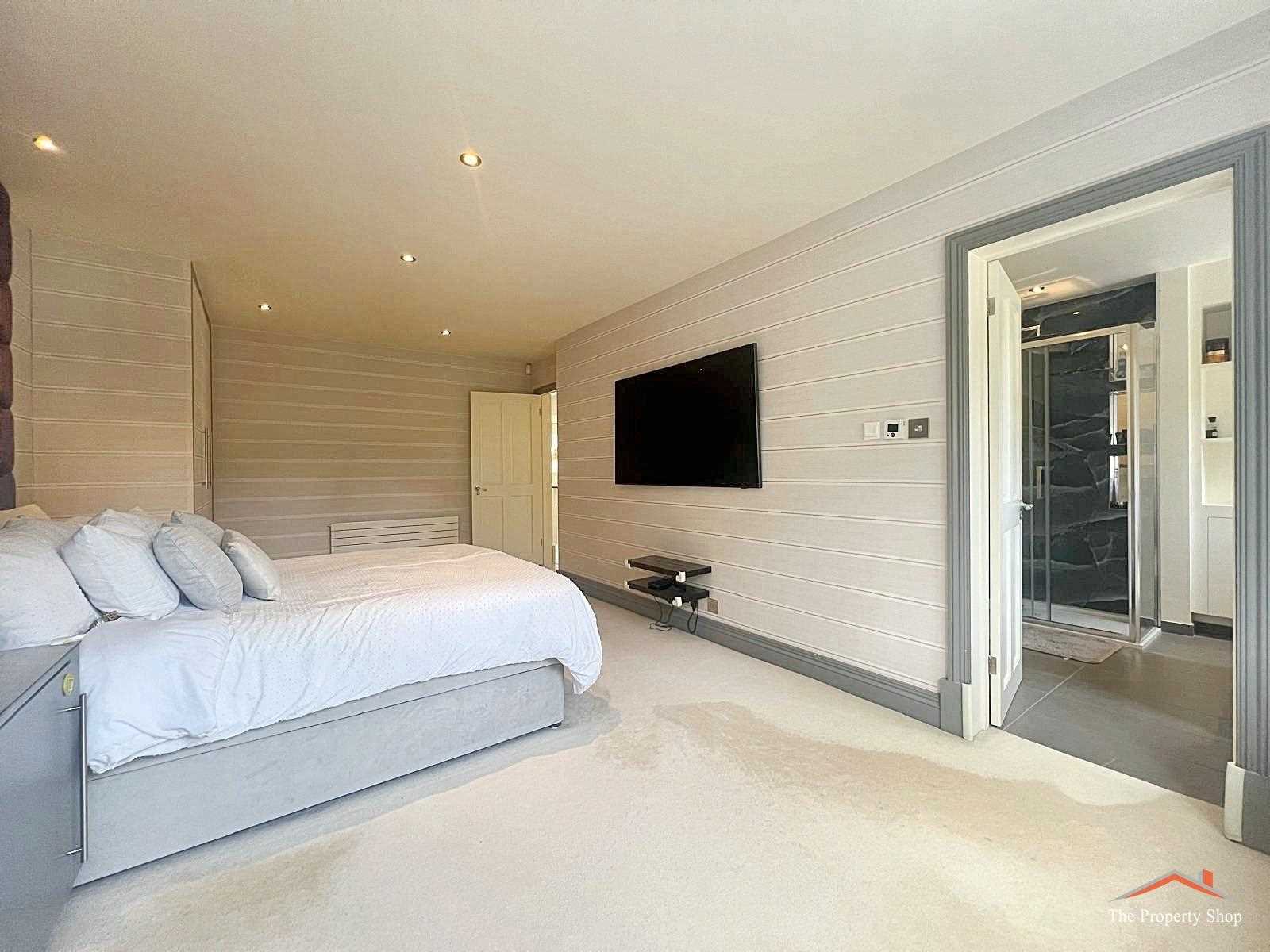 Bentley Way - Picture 12