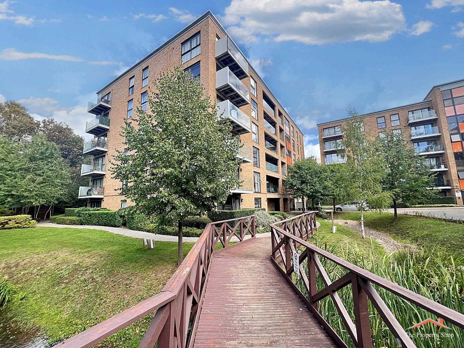 Zodiac Close, Edgware, Harrow, - Picture 13