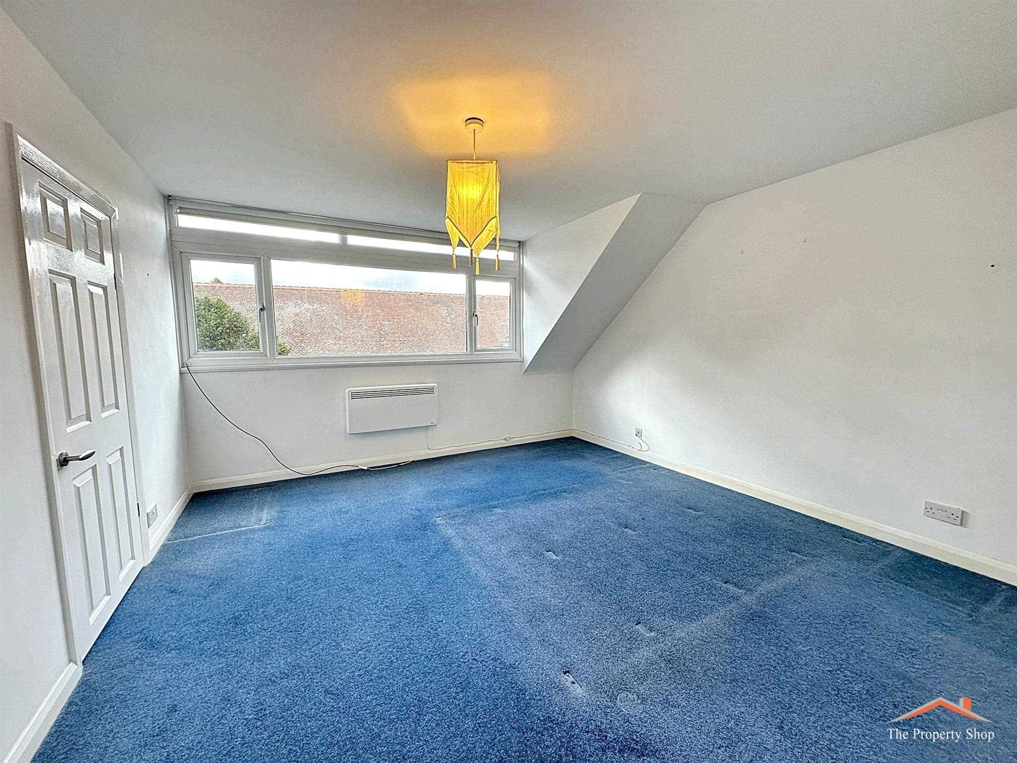 St Peters Close, Bushey Heath, - Picture 3