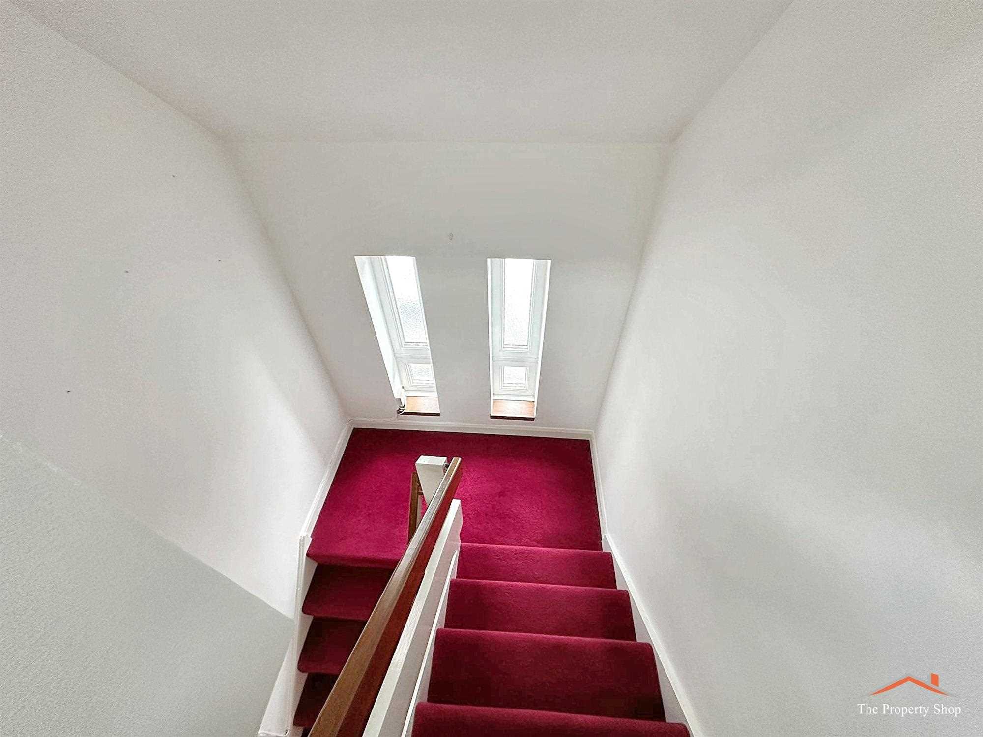 St Peters Close, Bushey Heath, - Picture 7