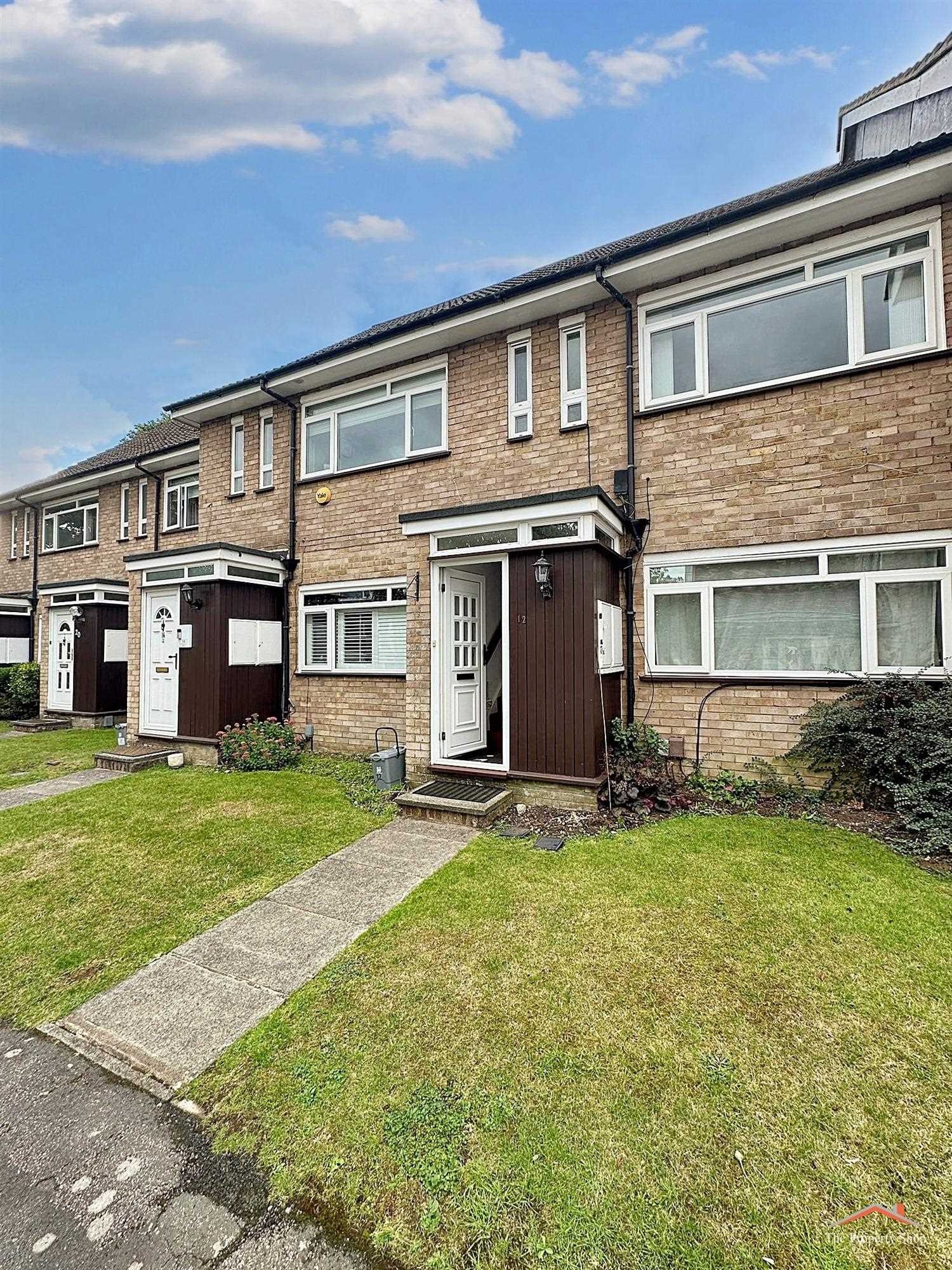 St Peters Close, Bushey Heath, - Picture 8