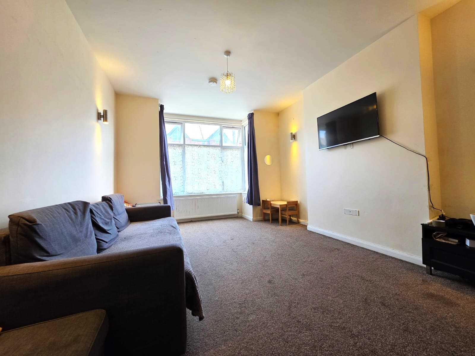 Welldon Crescent - Picture 2
