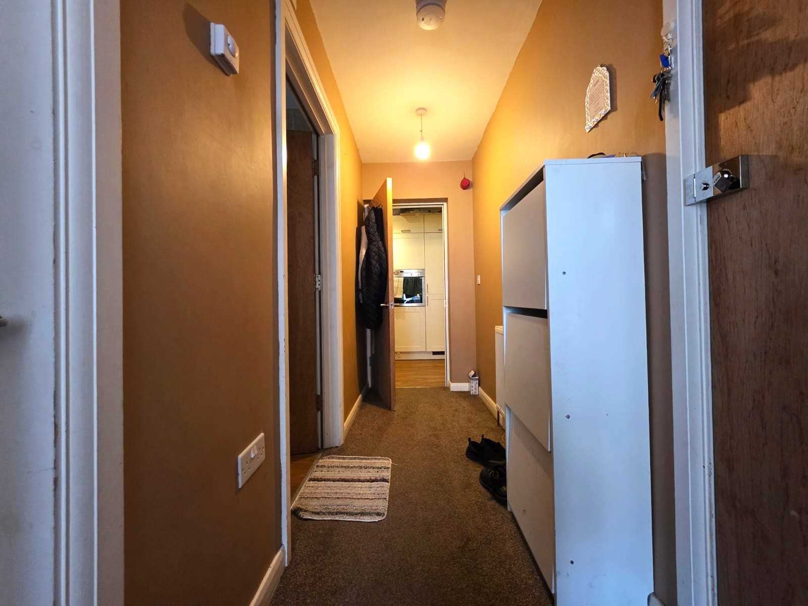 Welldon Crescent - Picture 3