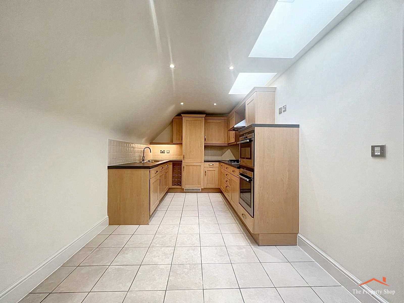 Compass Close, Edgware, - Picture 5