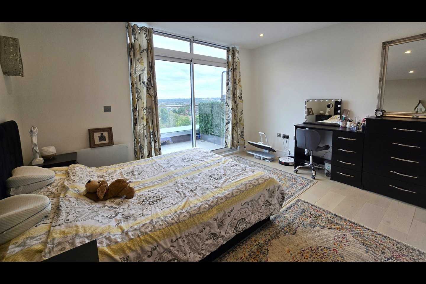 Raffles House - Picture 7