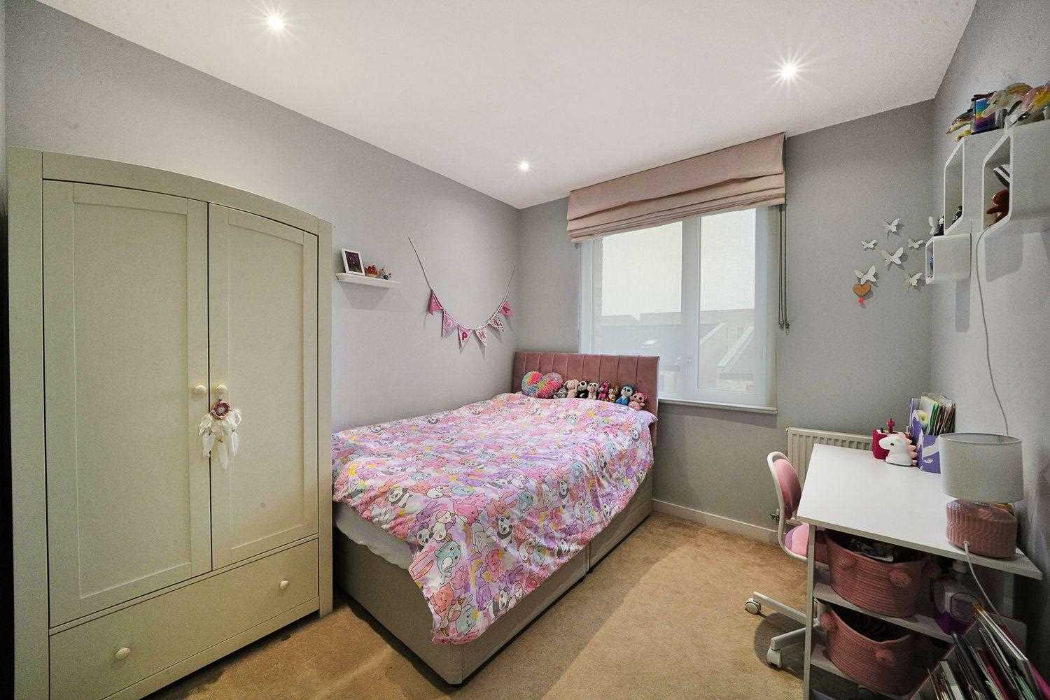 Lacey Drive - Picture 7