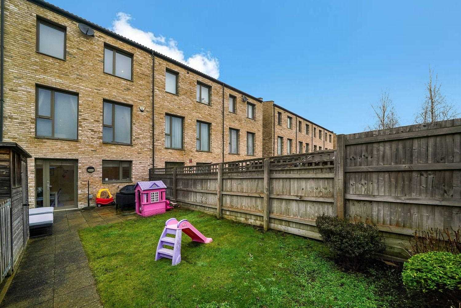 Lacey Drive - Picture 15