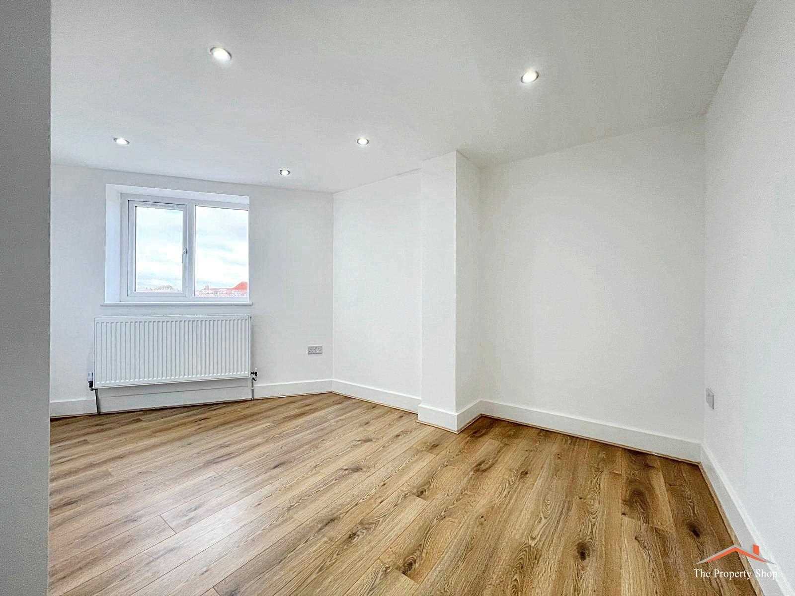 Bullhead Rd, Borehamwood - Picture 9