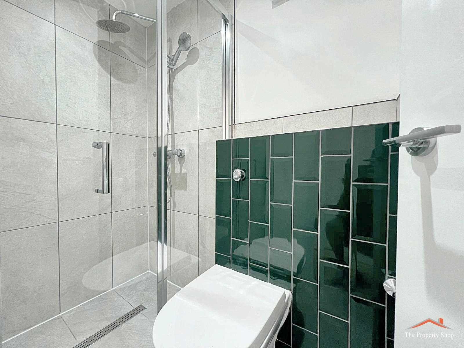 Bullhead Rd, Borehamwood - Picture 12