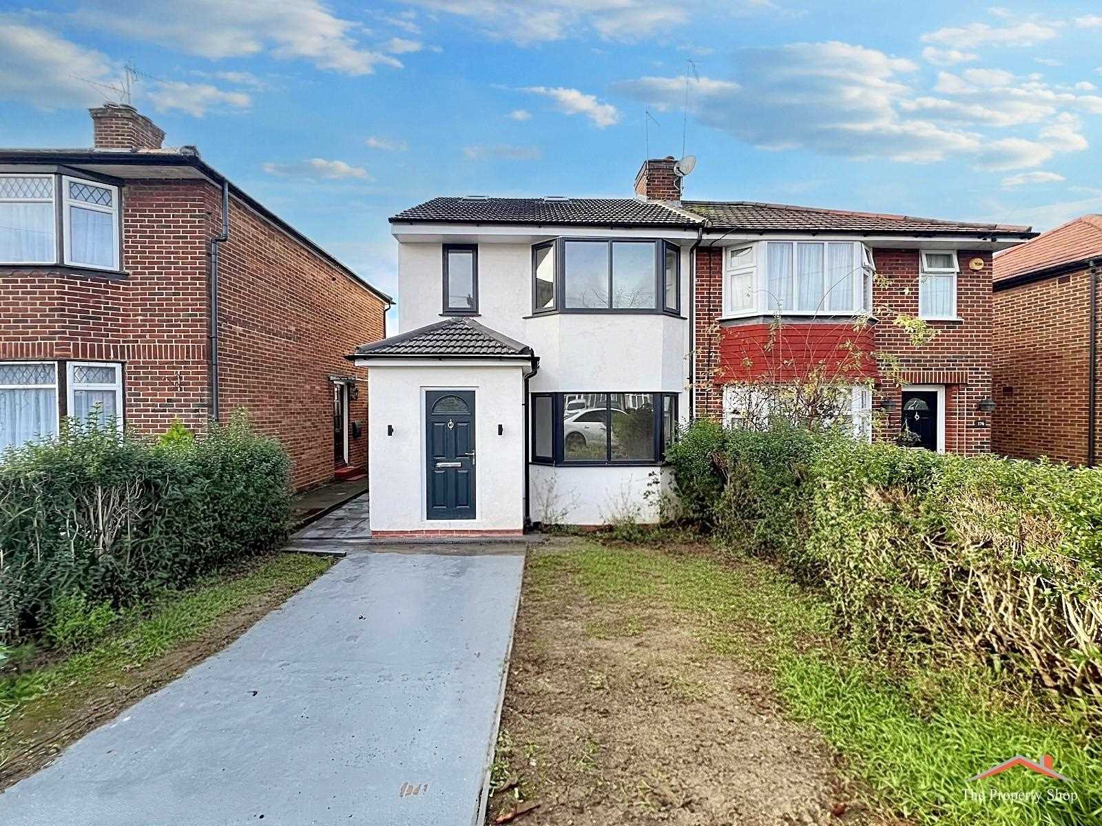 Bullhead Rd, Borehamwood - Picture 17