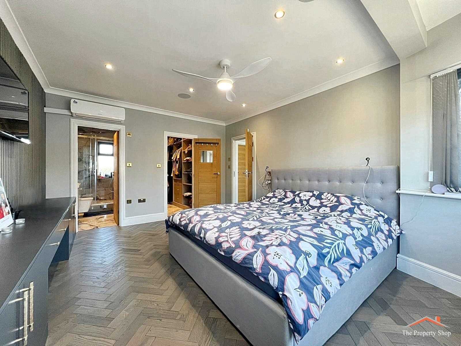 Highview Avenue - Picture 9