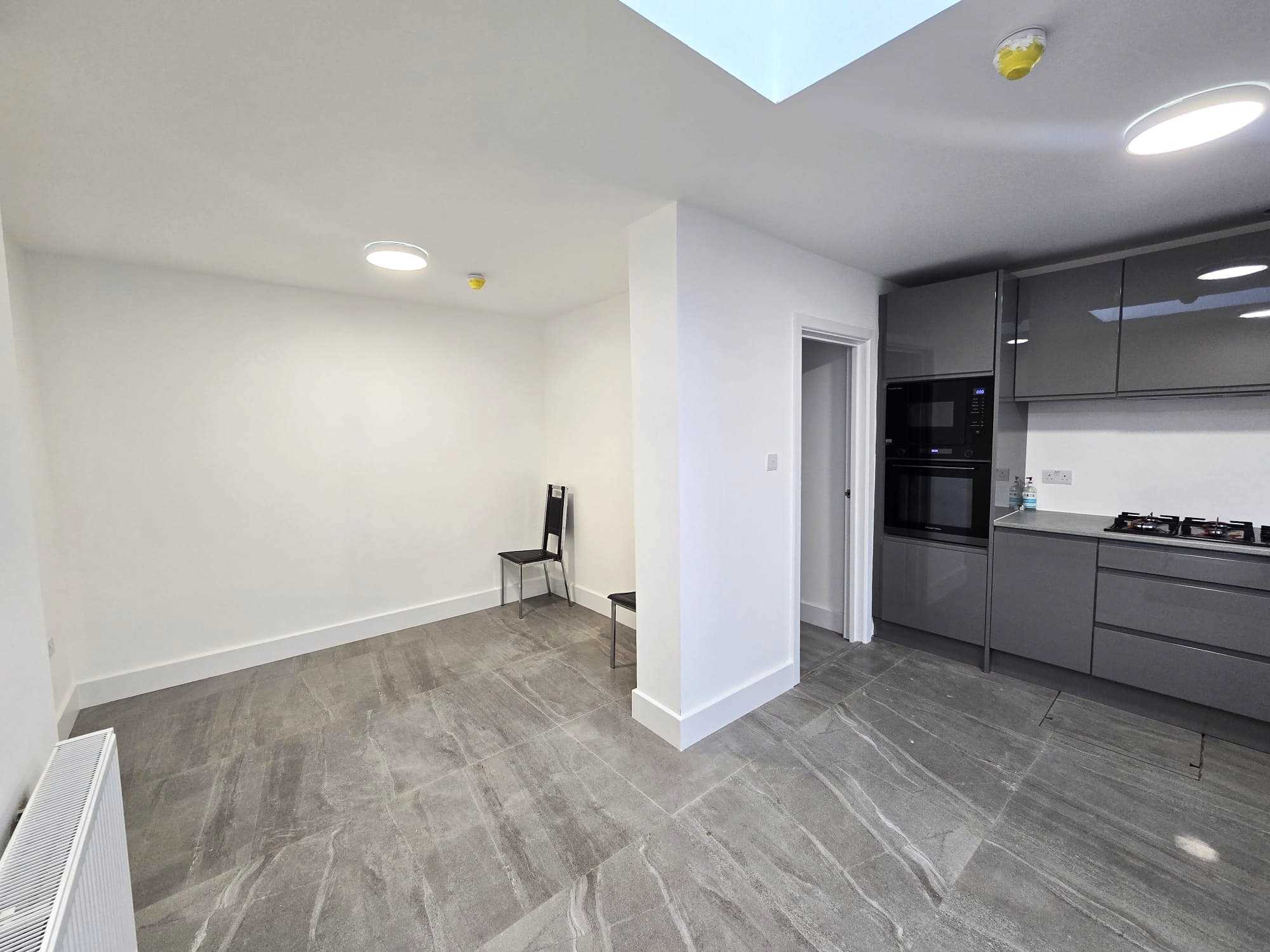 Warneford Road - Picture 4