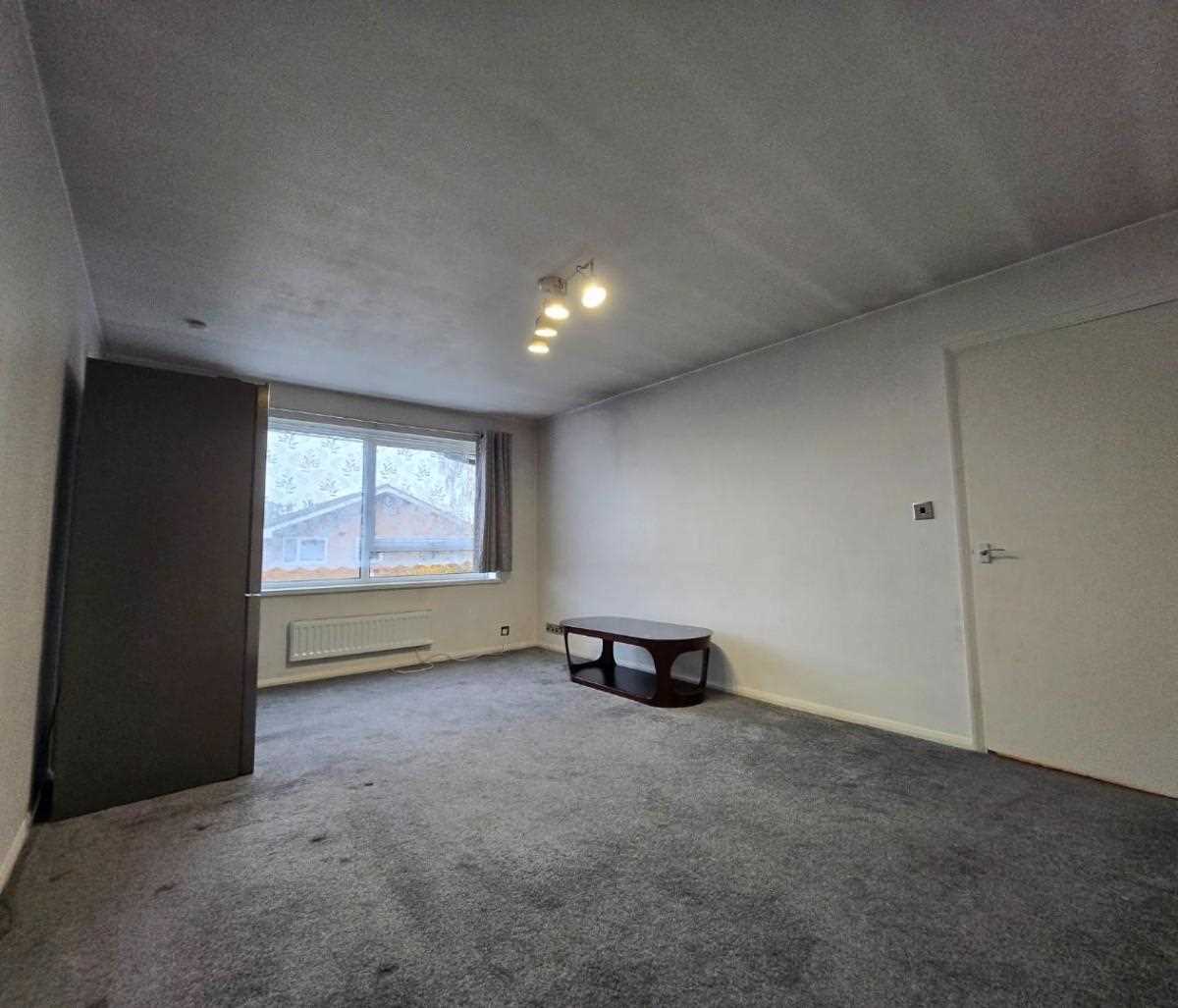 Laburnum Court, Collapit Close - Picture 4