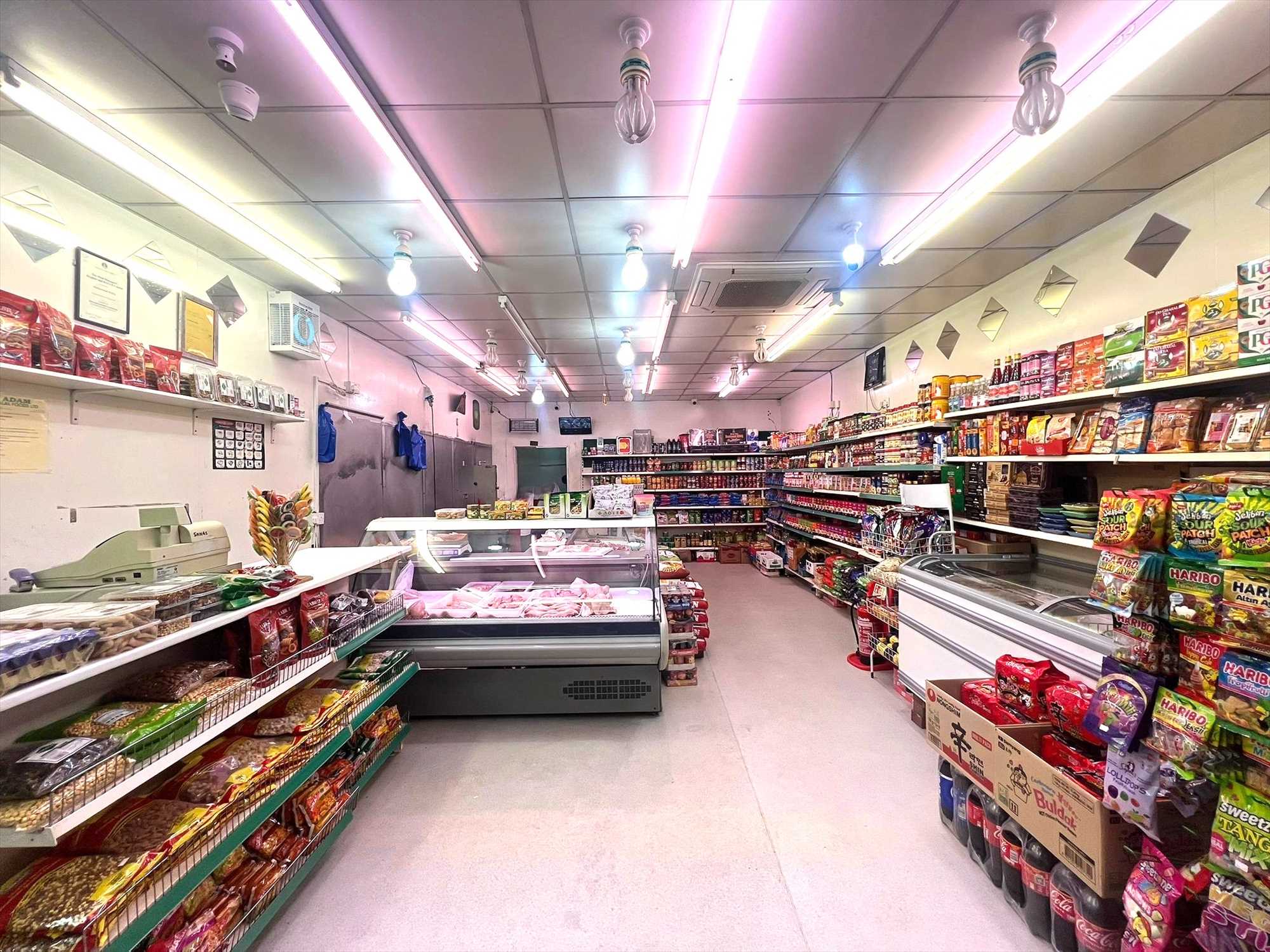 Belmont Circle, Harrow, - Picture 2