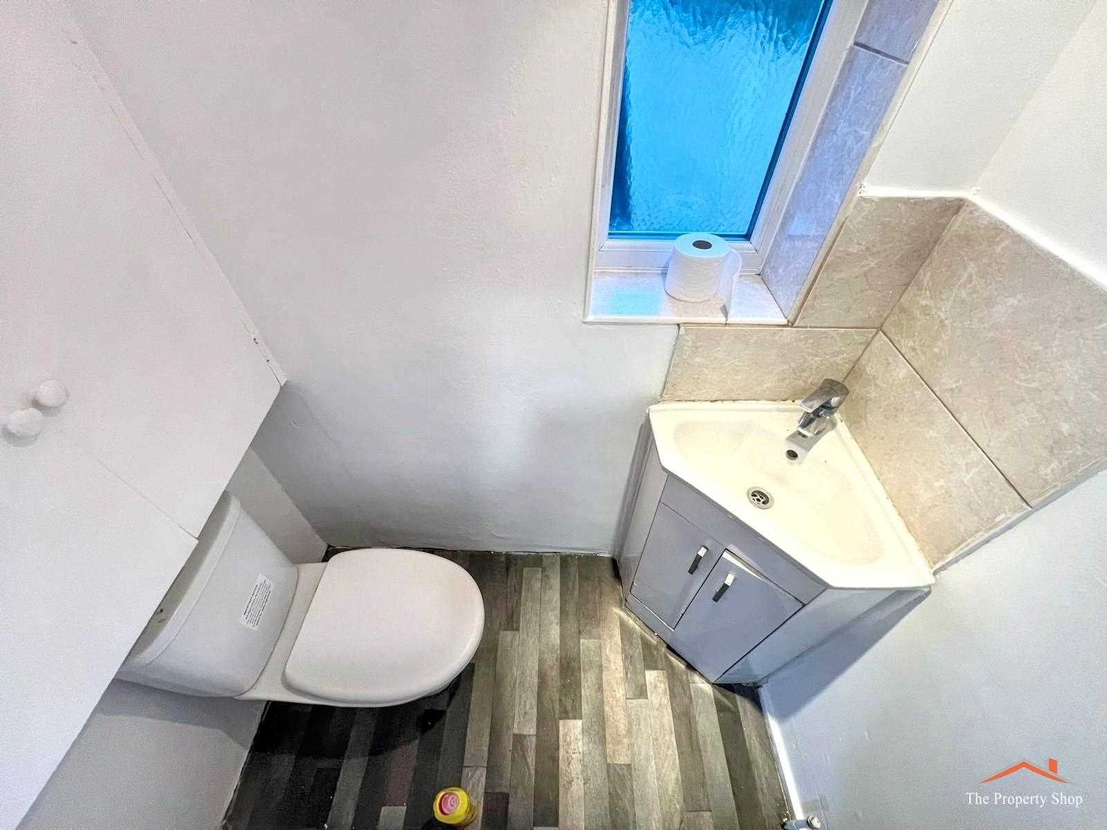 Elmgate Gardens - Picture 11