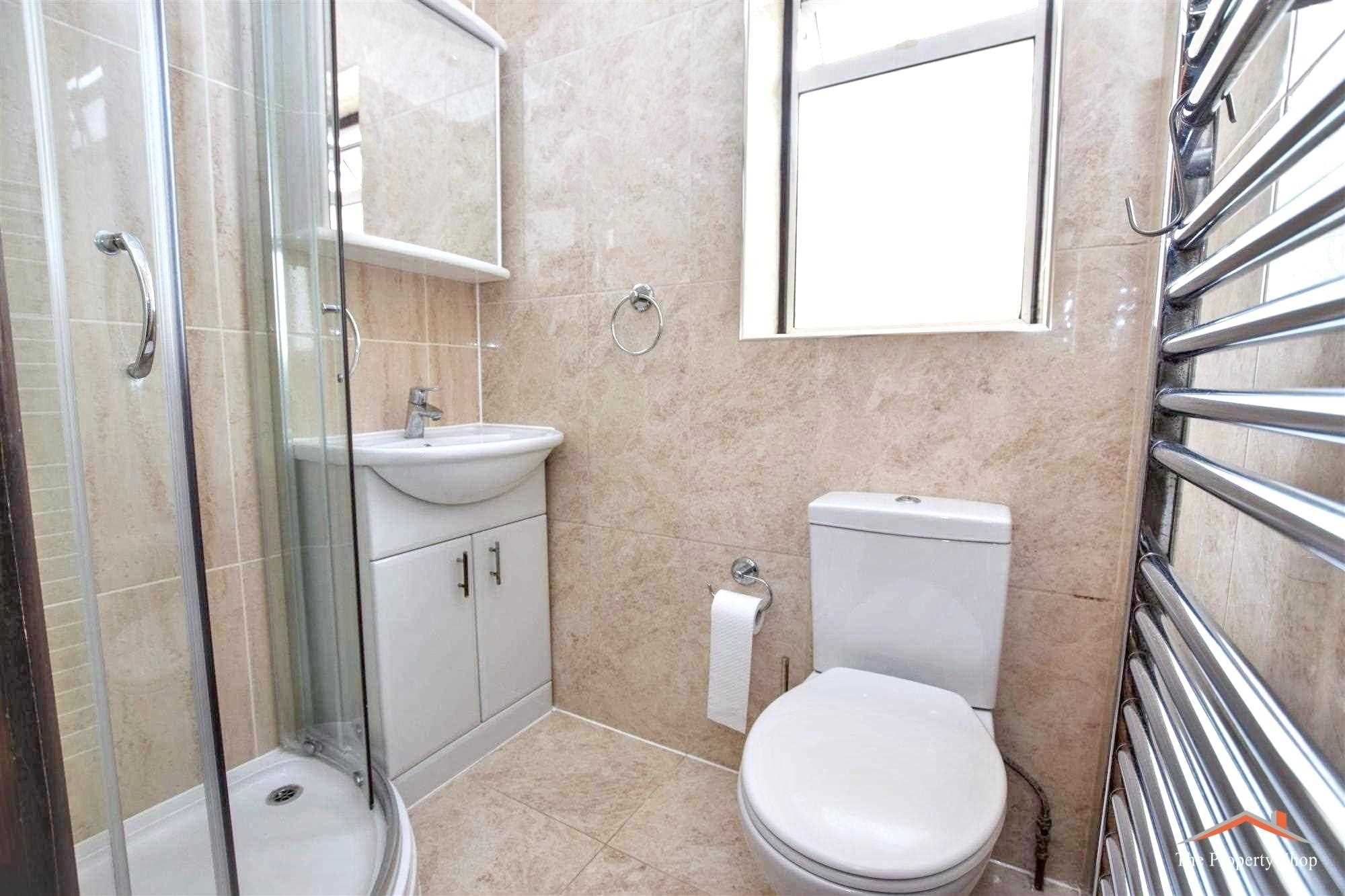 Charlbury Avenue - Picture 12