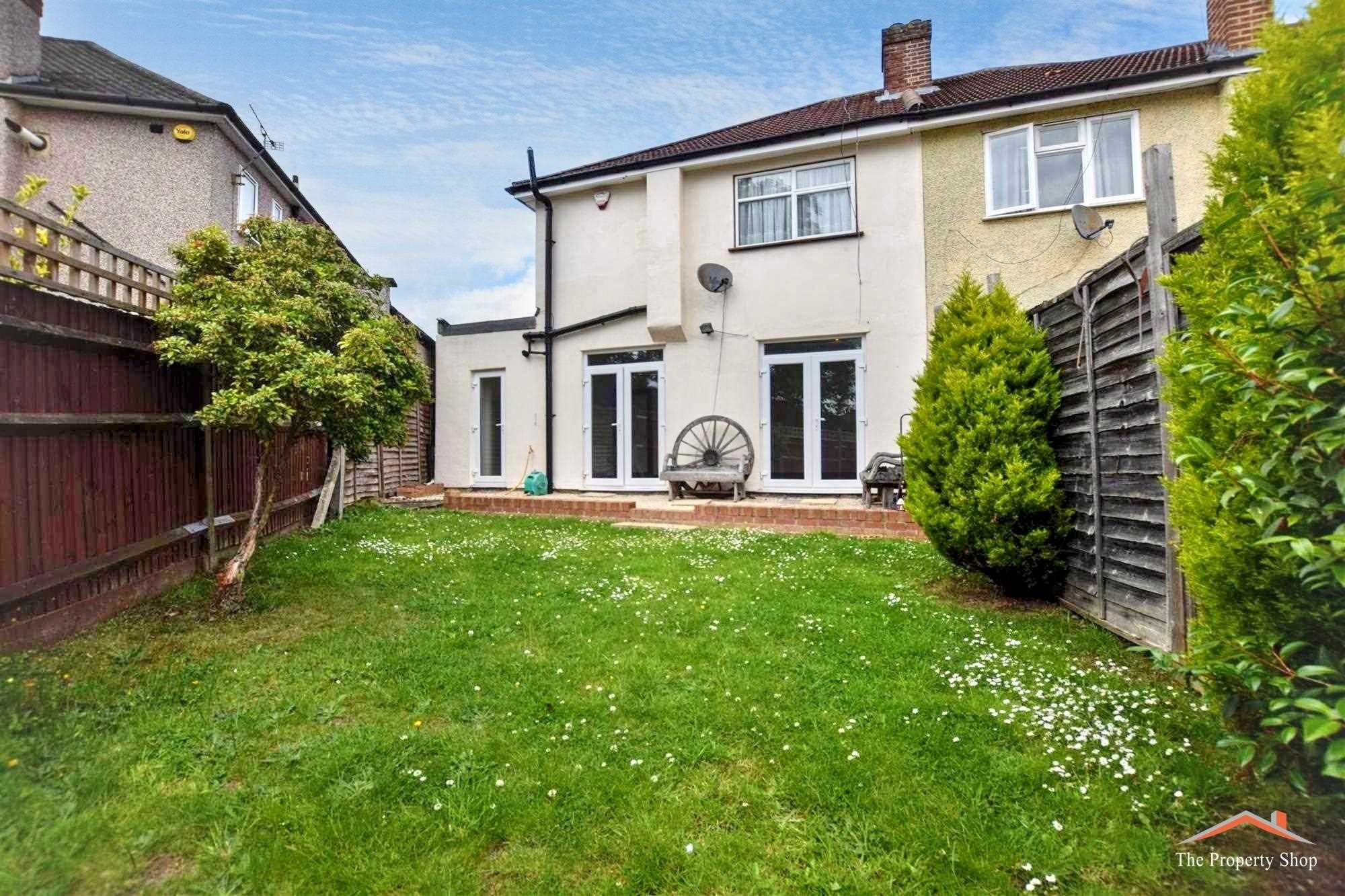 Charlbury Avenue - Picture 13