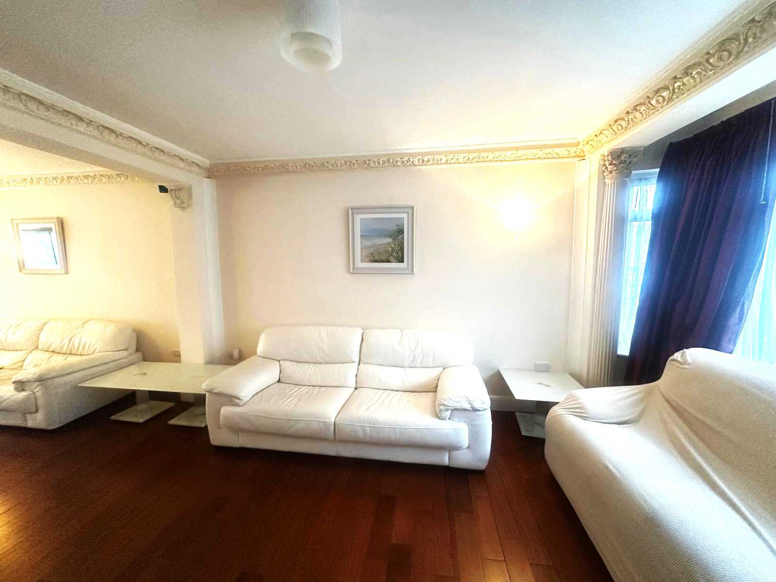 Penhurst Gardens - Picture 2