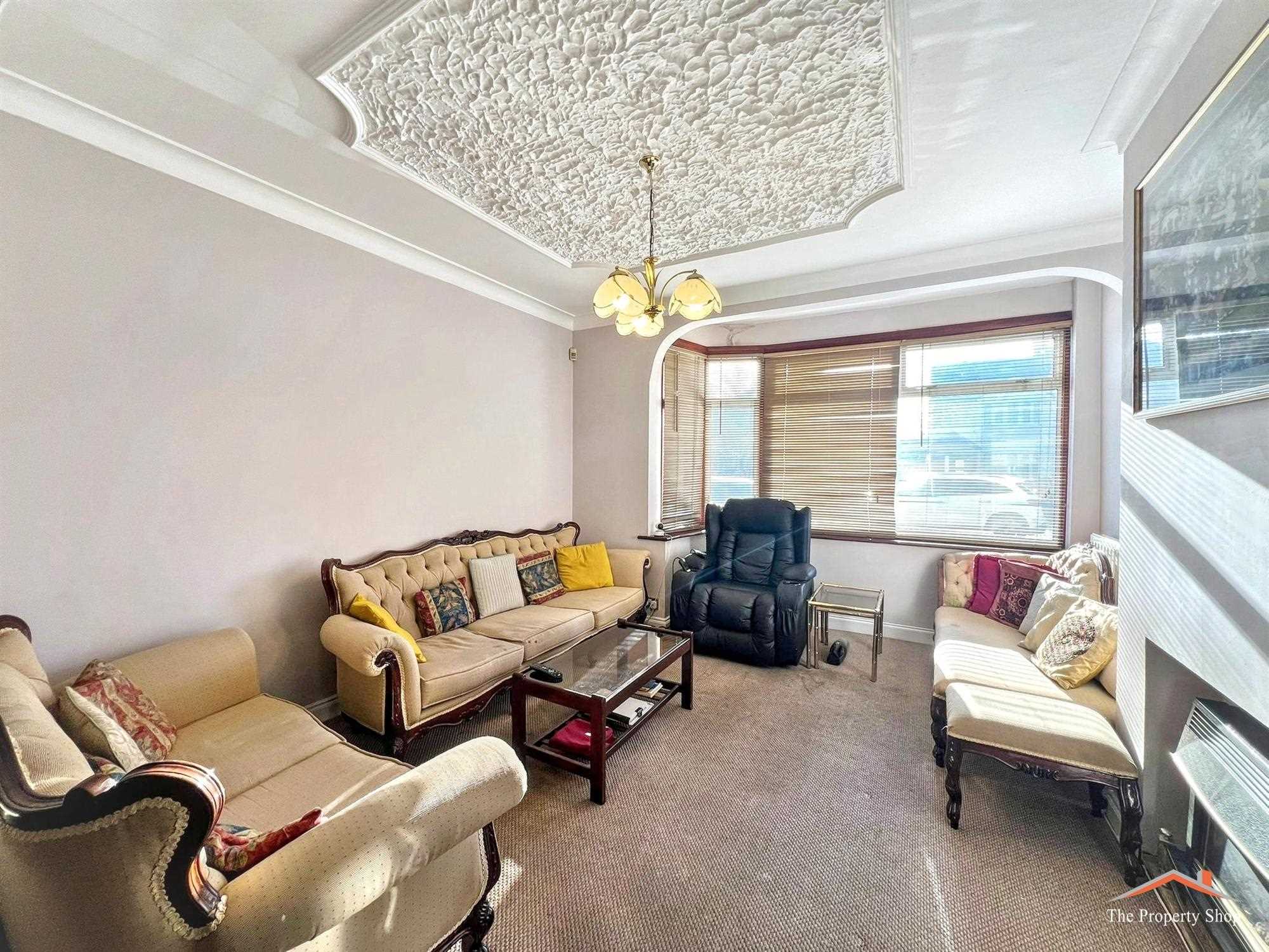 Streatfield Road, Kenton - Picture 2