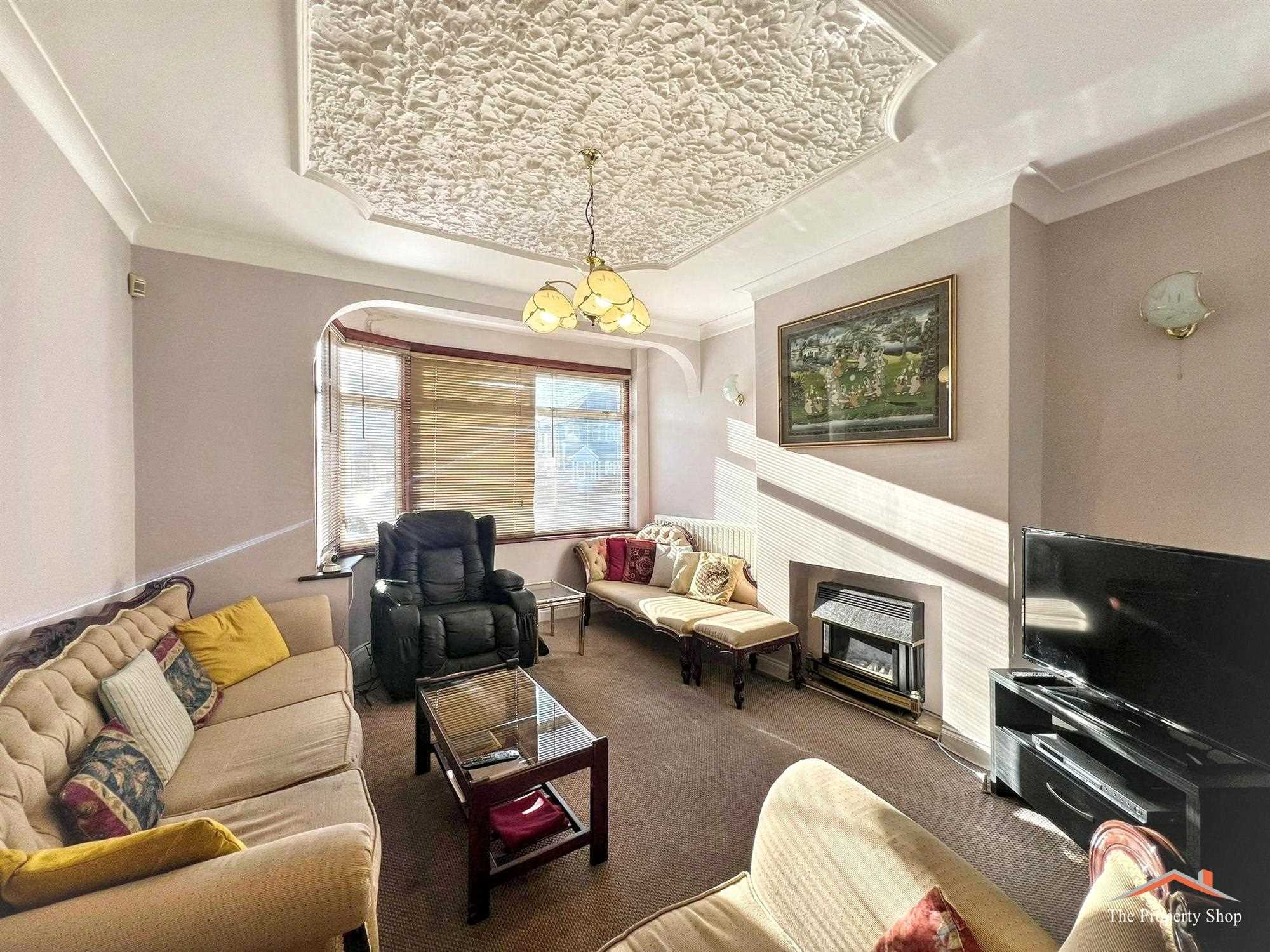 Streatfield Road, Kenton - Picture 3