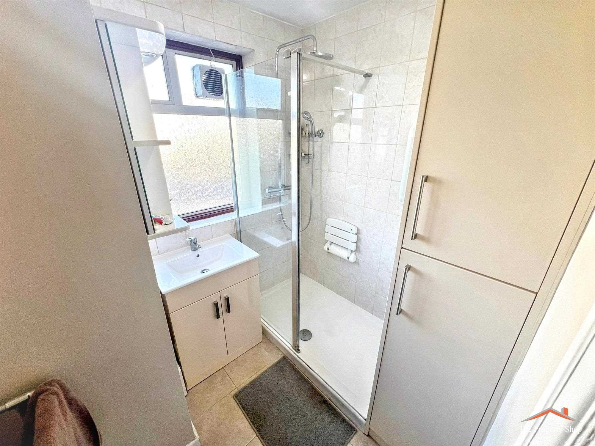 Streatfield Road, Kenton - Picture 14