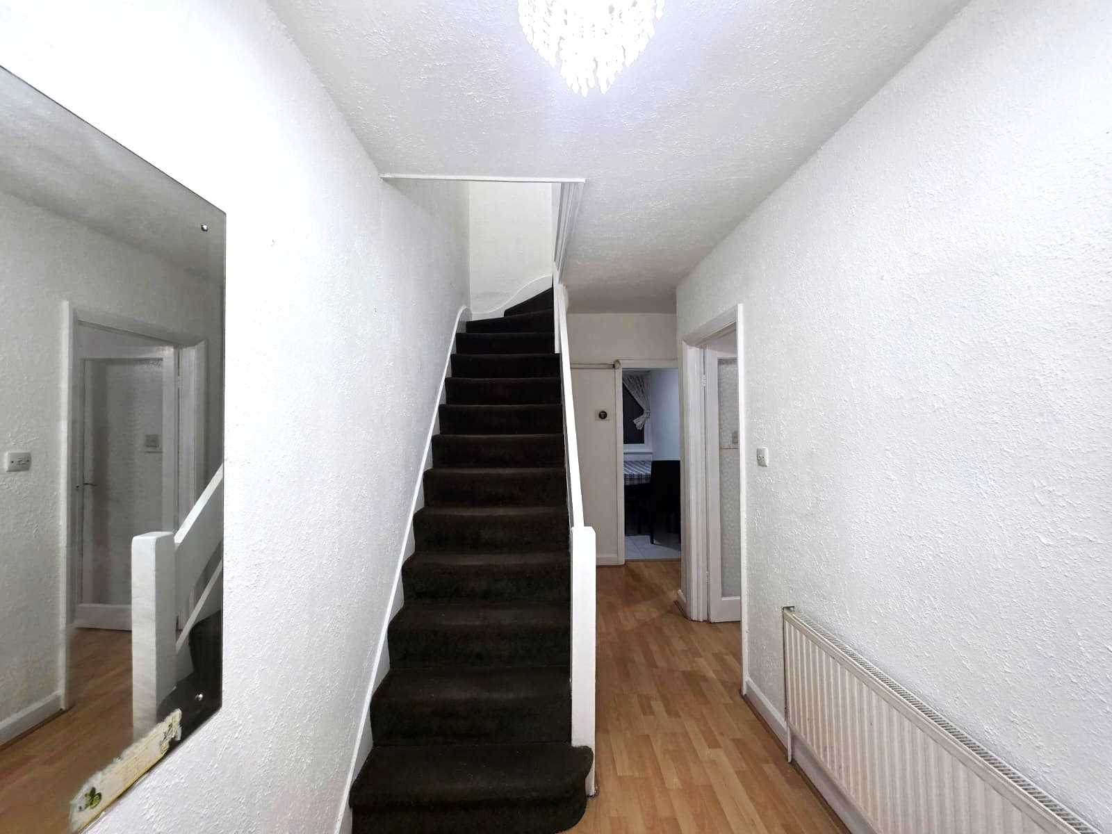 Greenbank Avenue - Picture 5