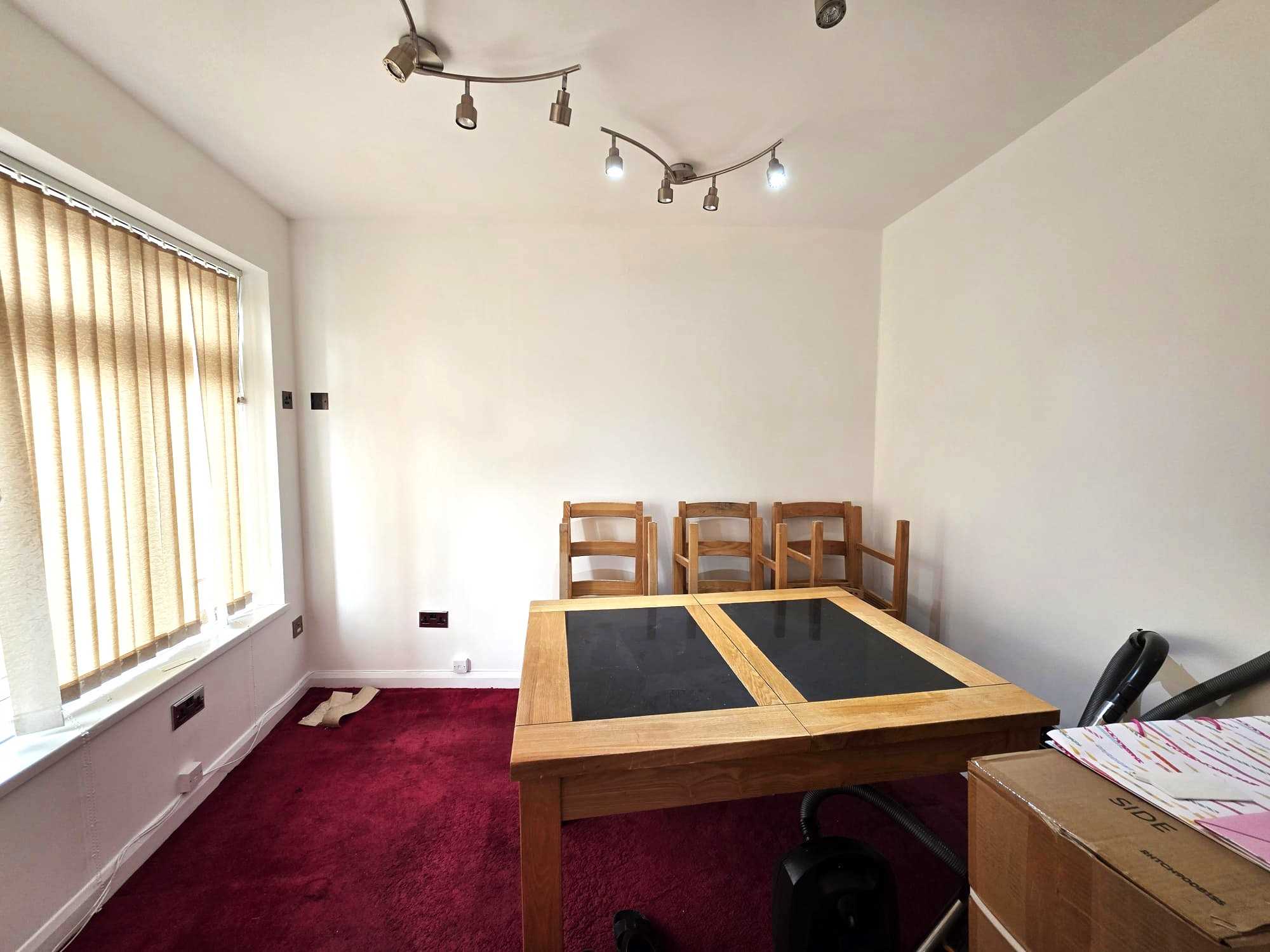 Alders Road - Picture 9