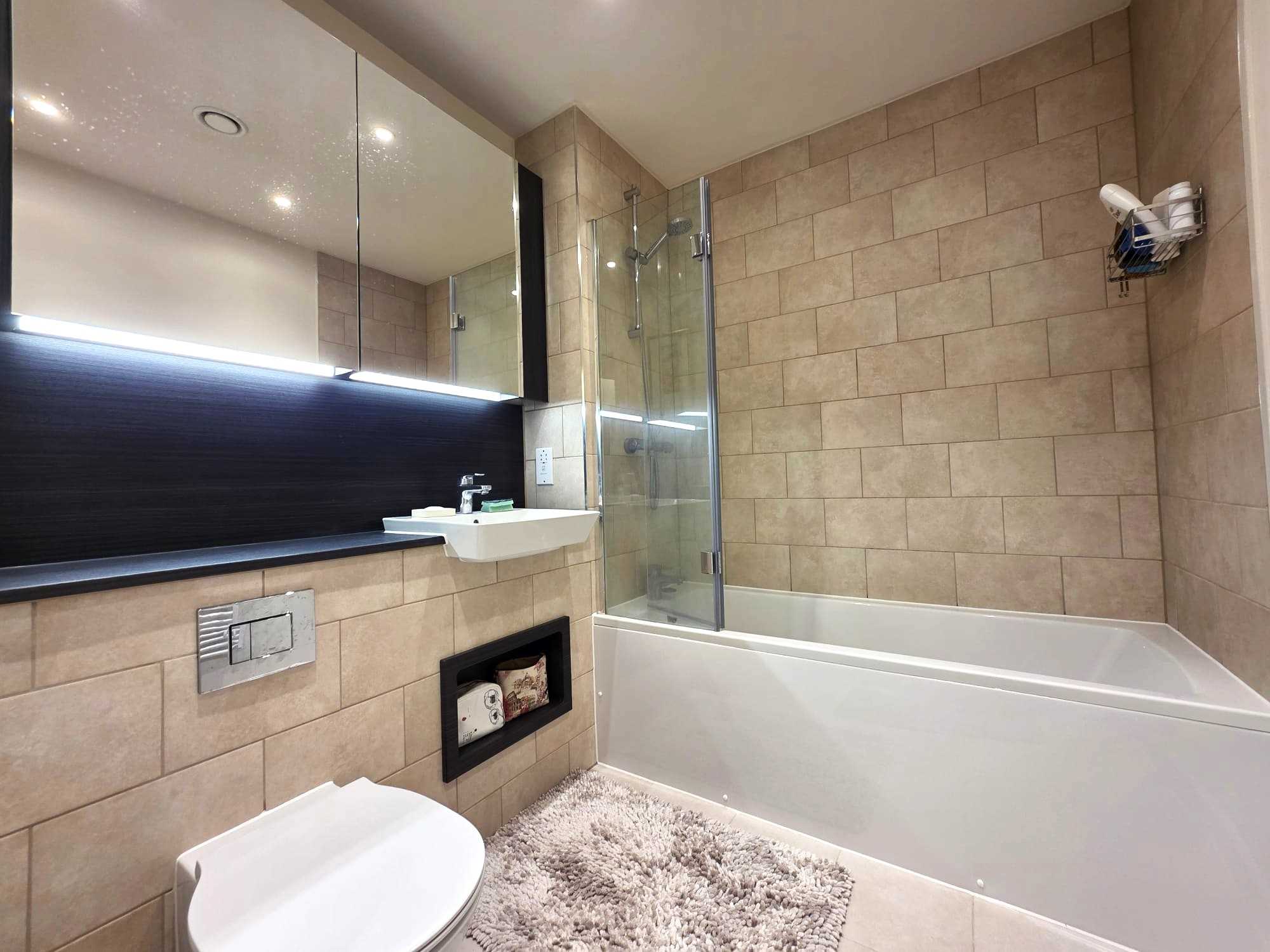 Bittacy Hill - Picture 9