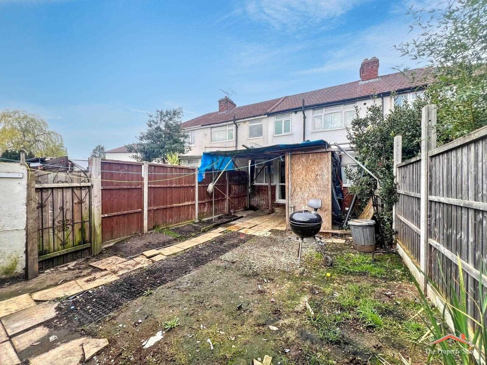 De Havilland Road - Picture 10