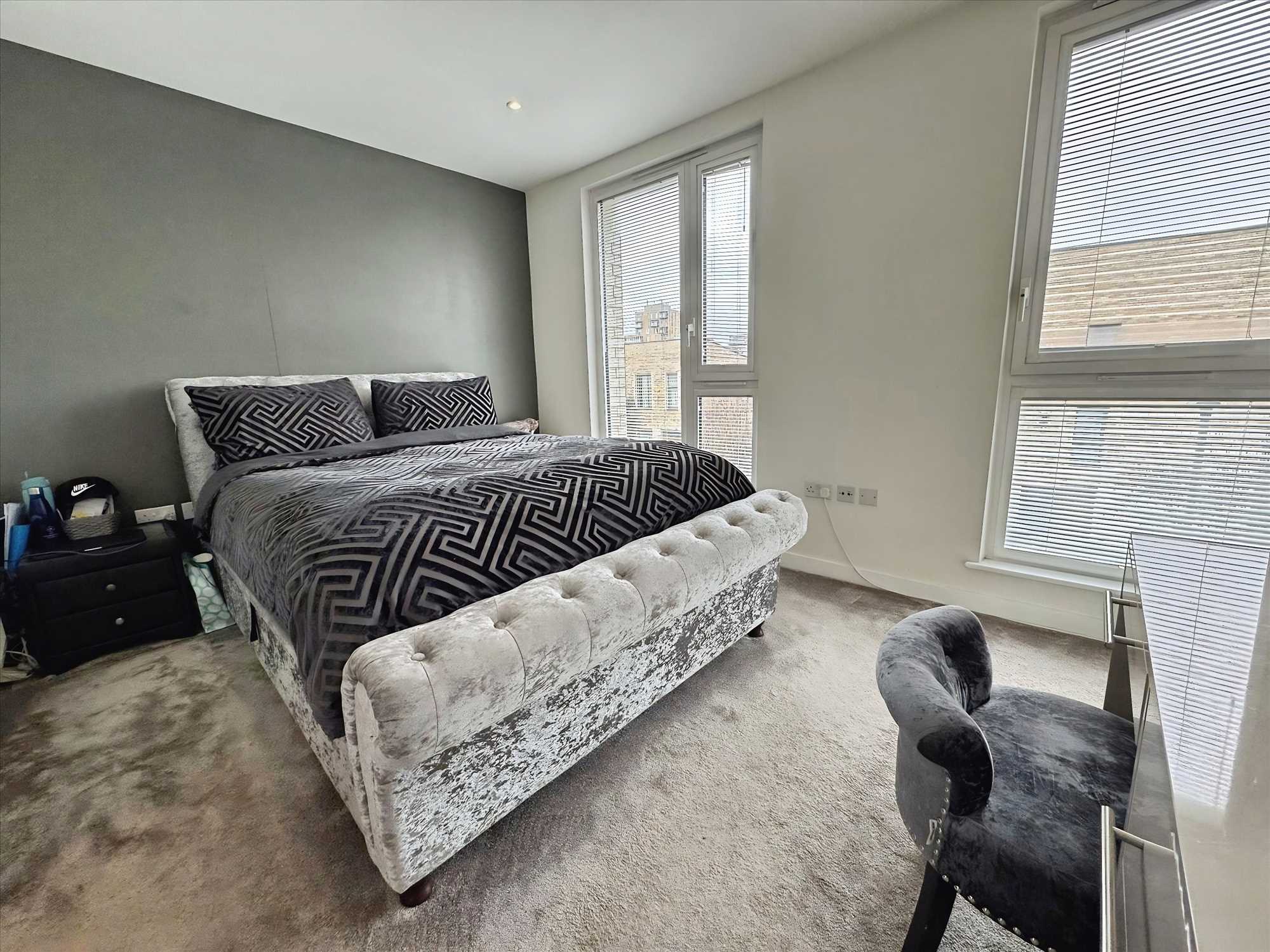 Camborne Road - Picture 8