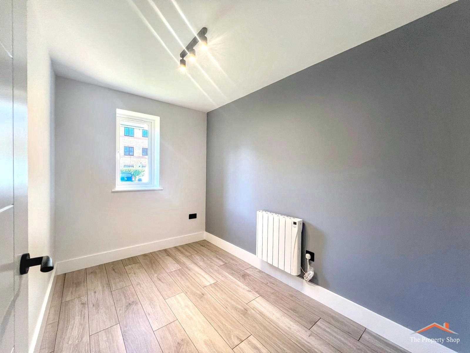 Kingweston Close - Picture 8