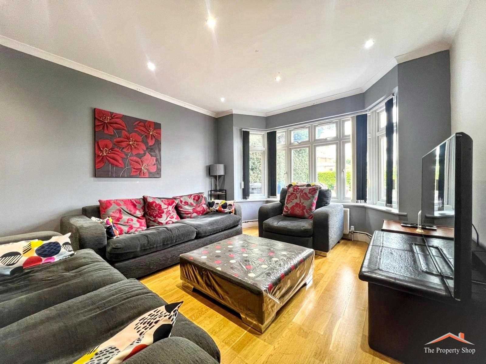 Wolmer Gardens - Picture 3