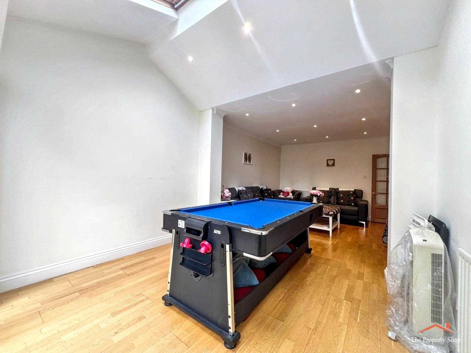 Wolmer Gardens - Picture 5