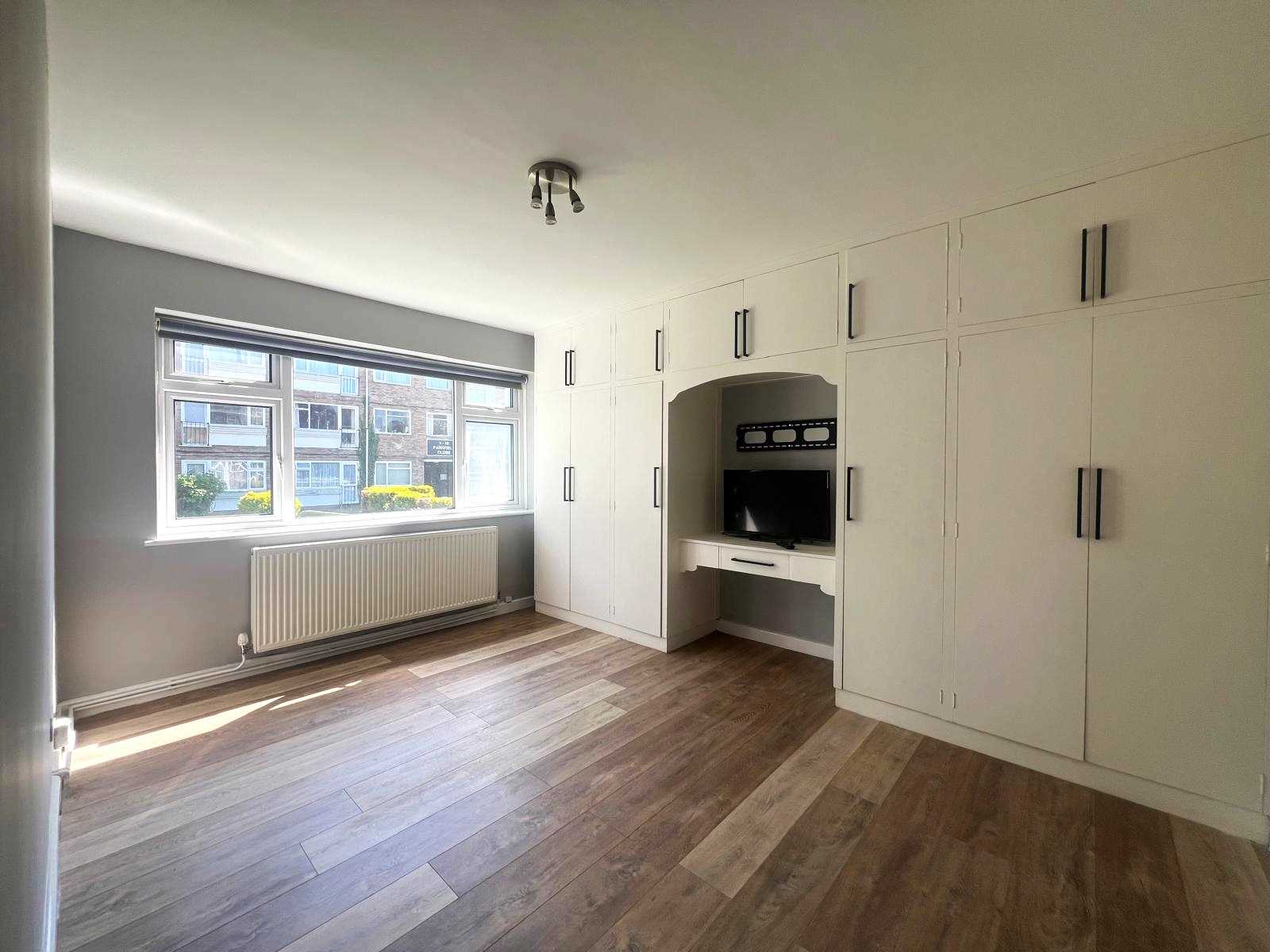 Parkfield Close - Picture 5